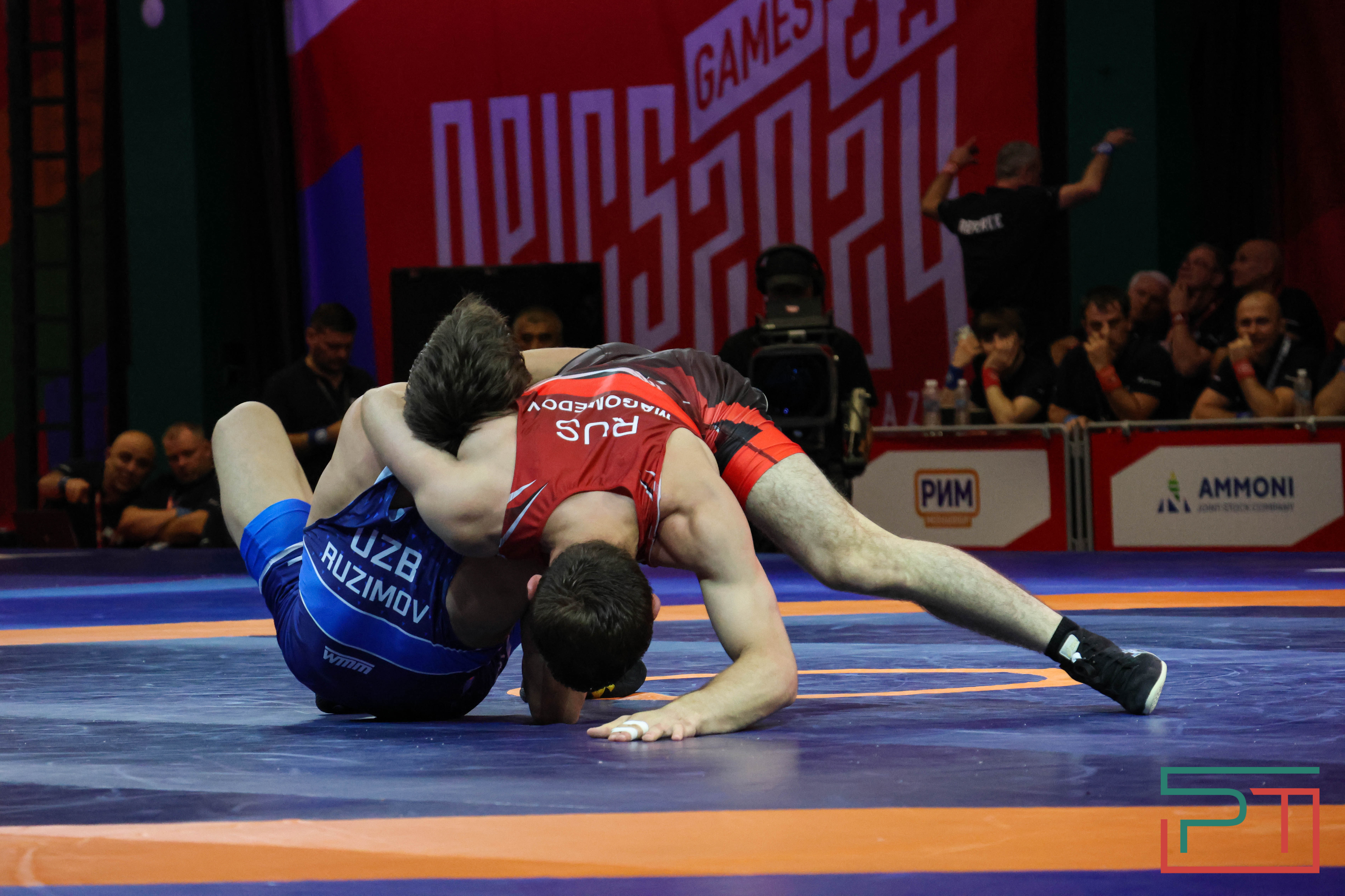 Борцы вольного стиля принесли России девять золотых медалей на Играх БРИКС