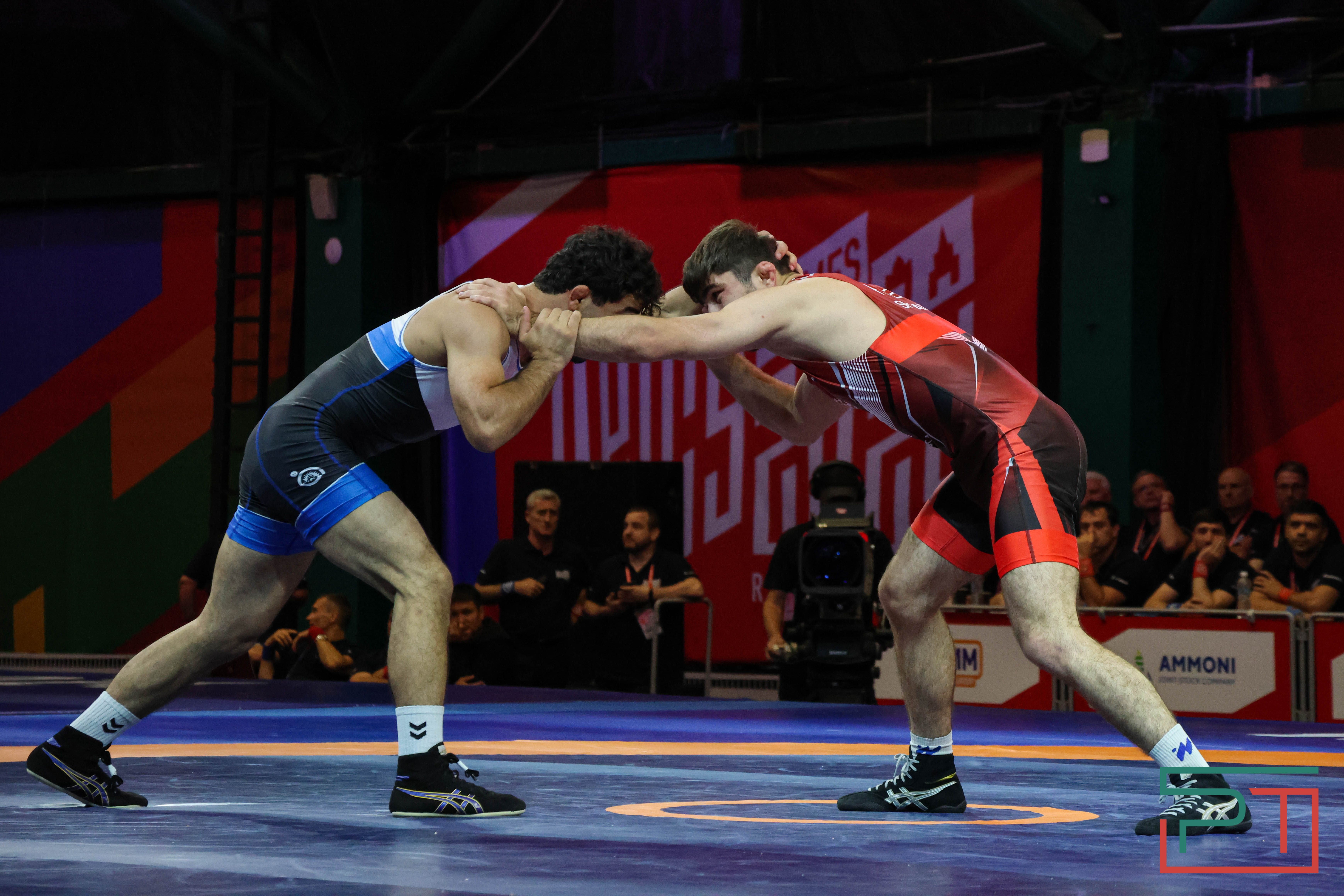 Борцы вольного стиля принесли России девять золотых медалей на Играх БРИКС