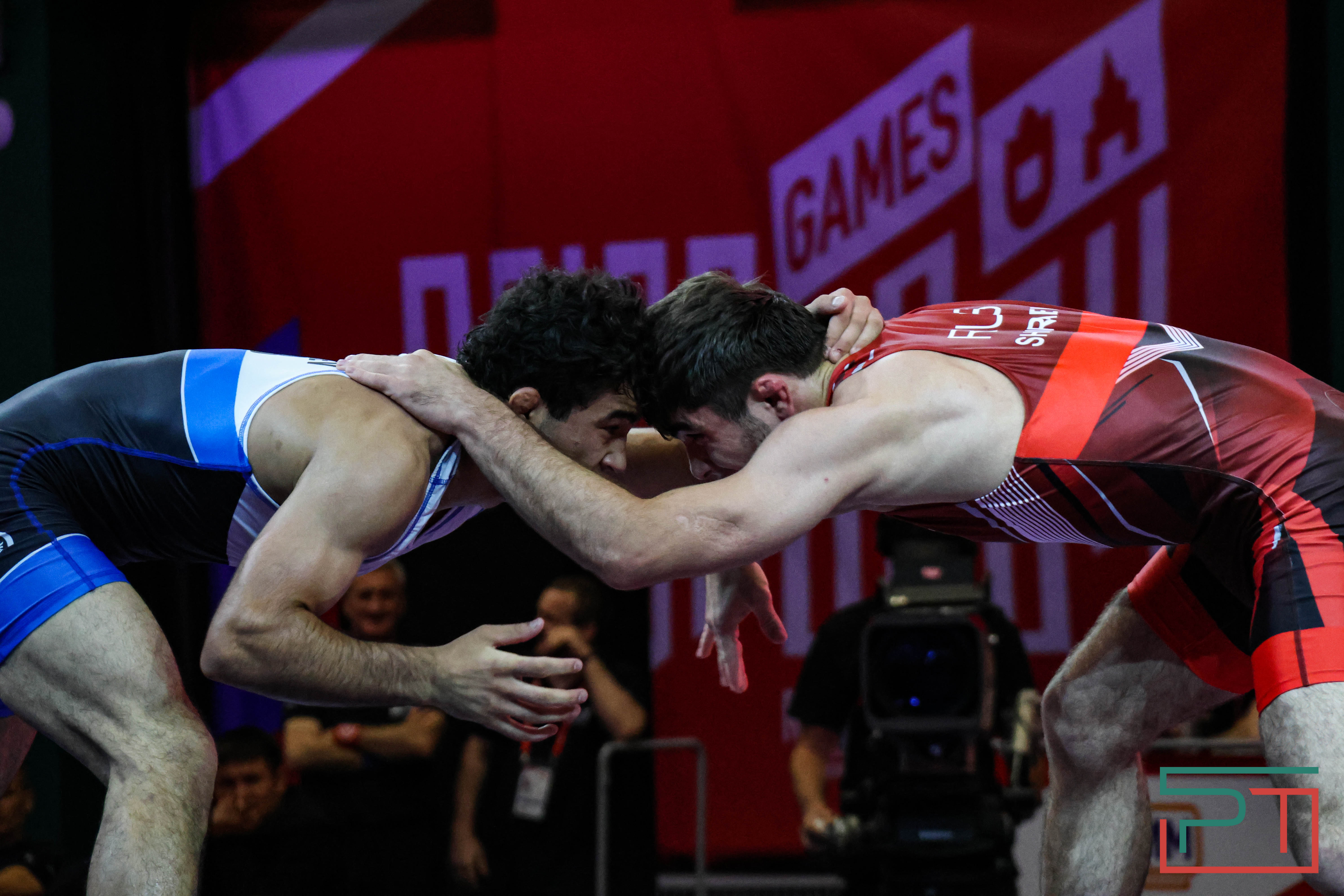 Борцы вольного стиля принесли России девять золотых медалей на Играх БРИКС