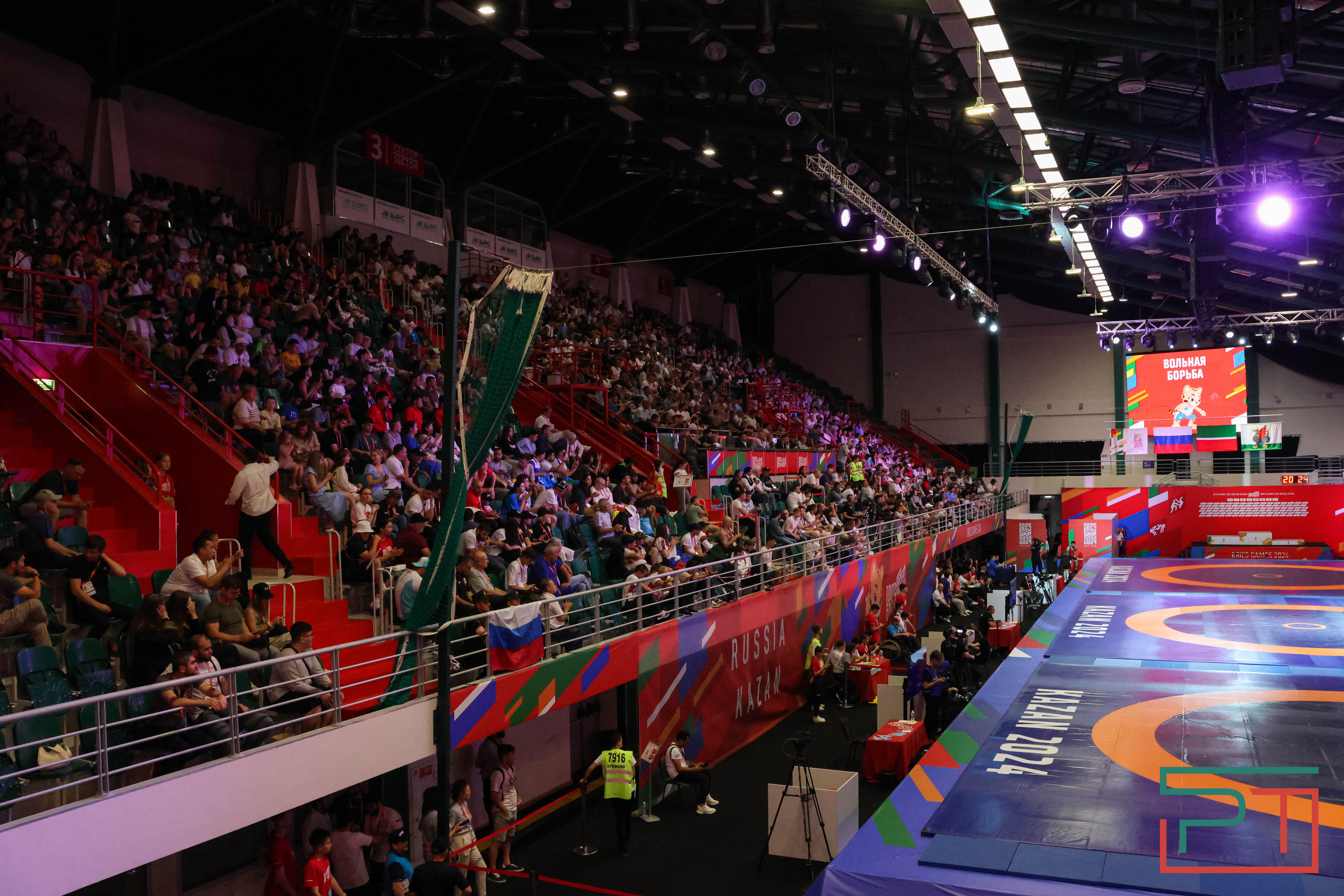 Борцы вольного стиля принесли России девять золотых медалей на Играх БРИКС