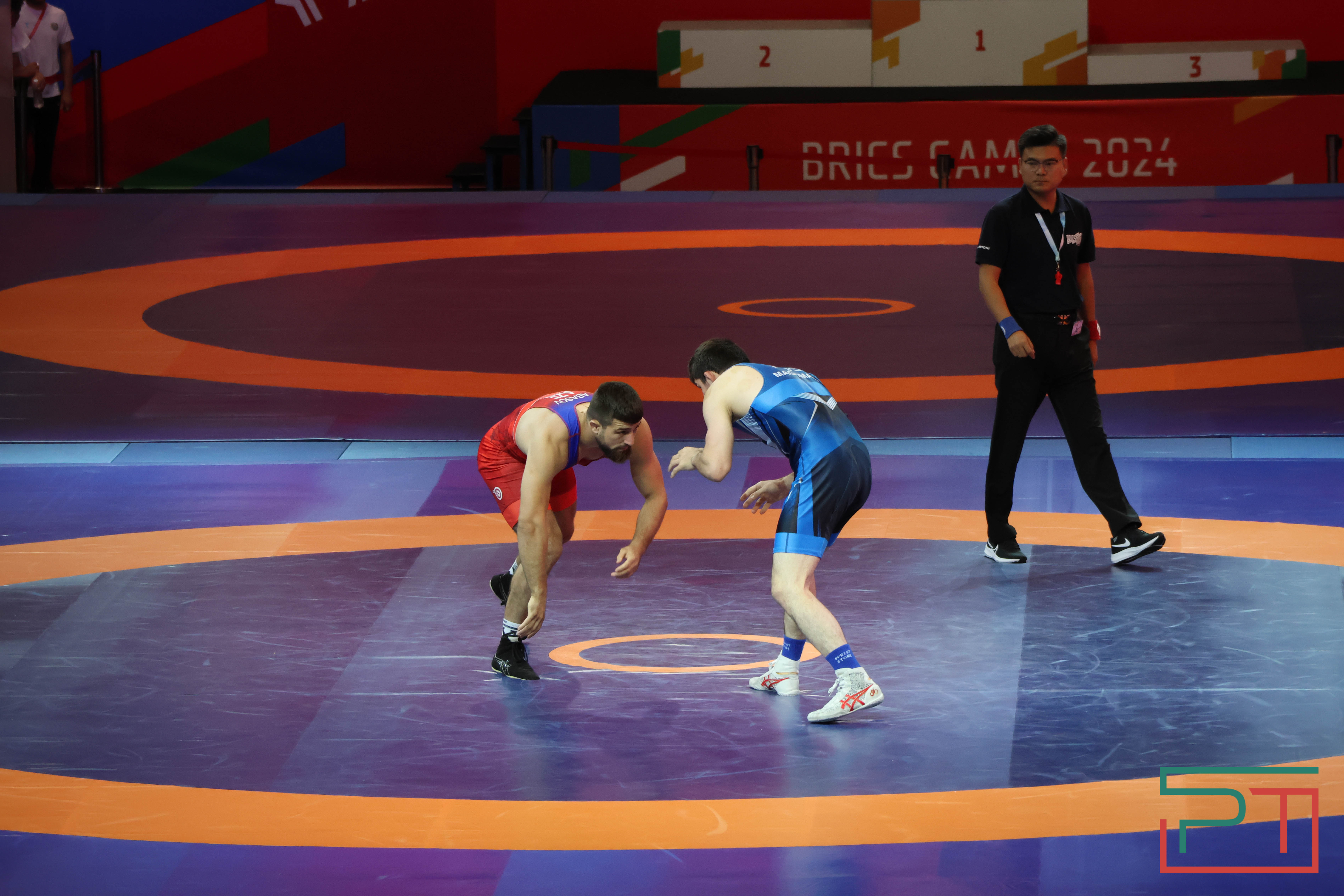 Борцы вольного стиля принесли России девять золотых медалей на Играх БРИКС