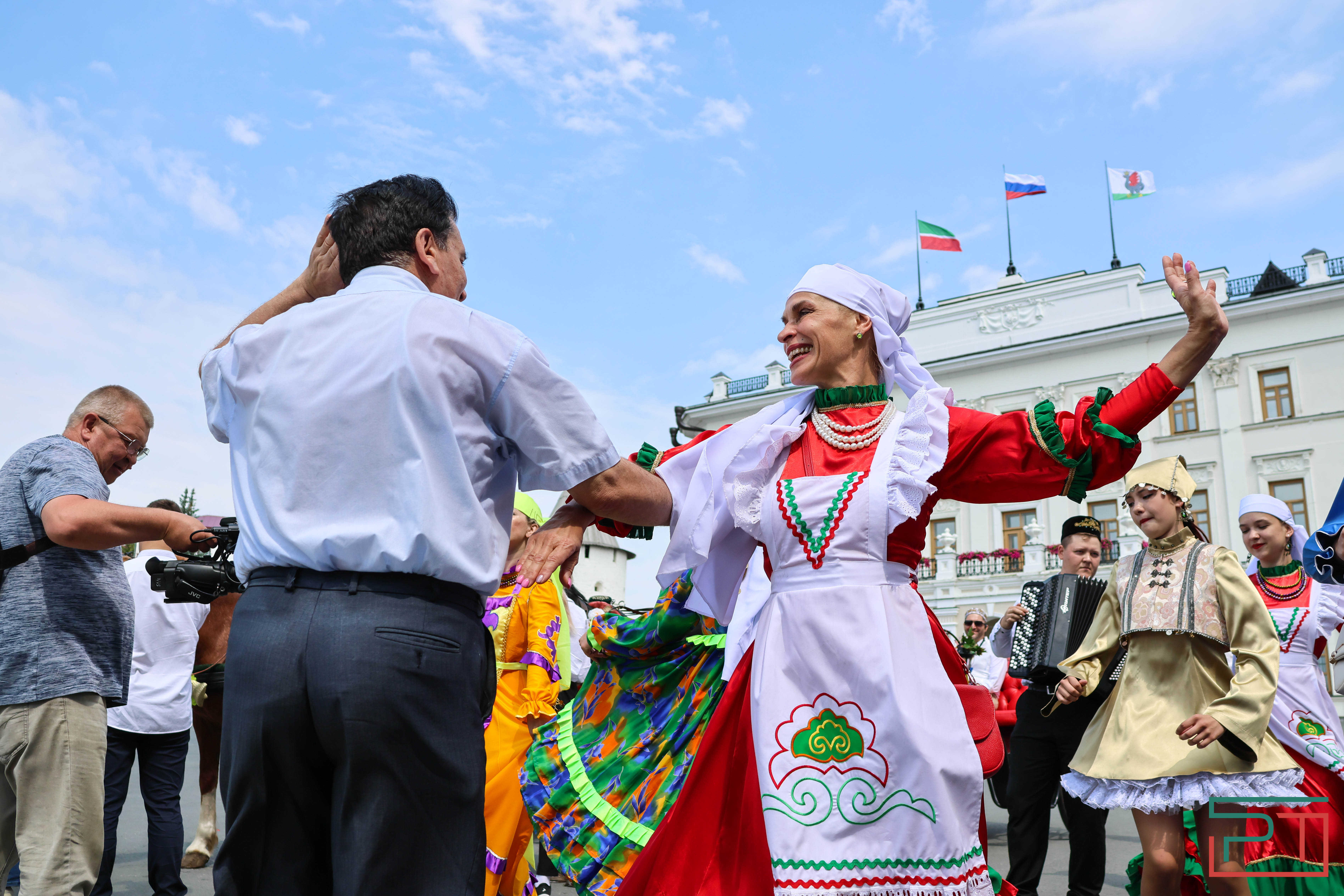 В Казани собрали подарки на Сабантуй