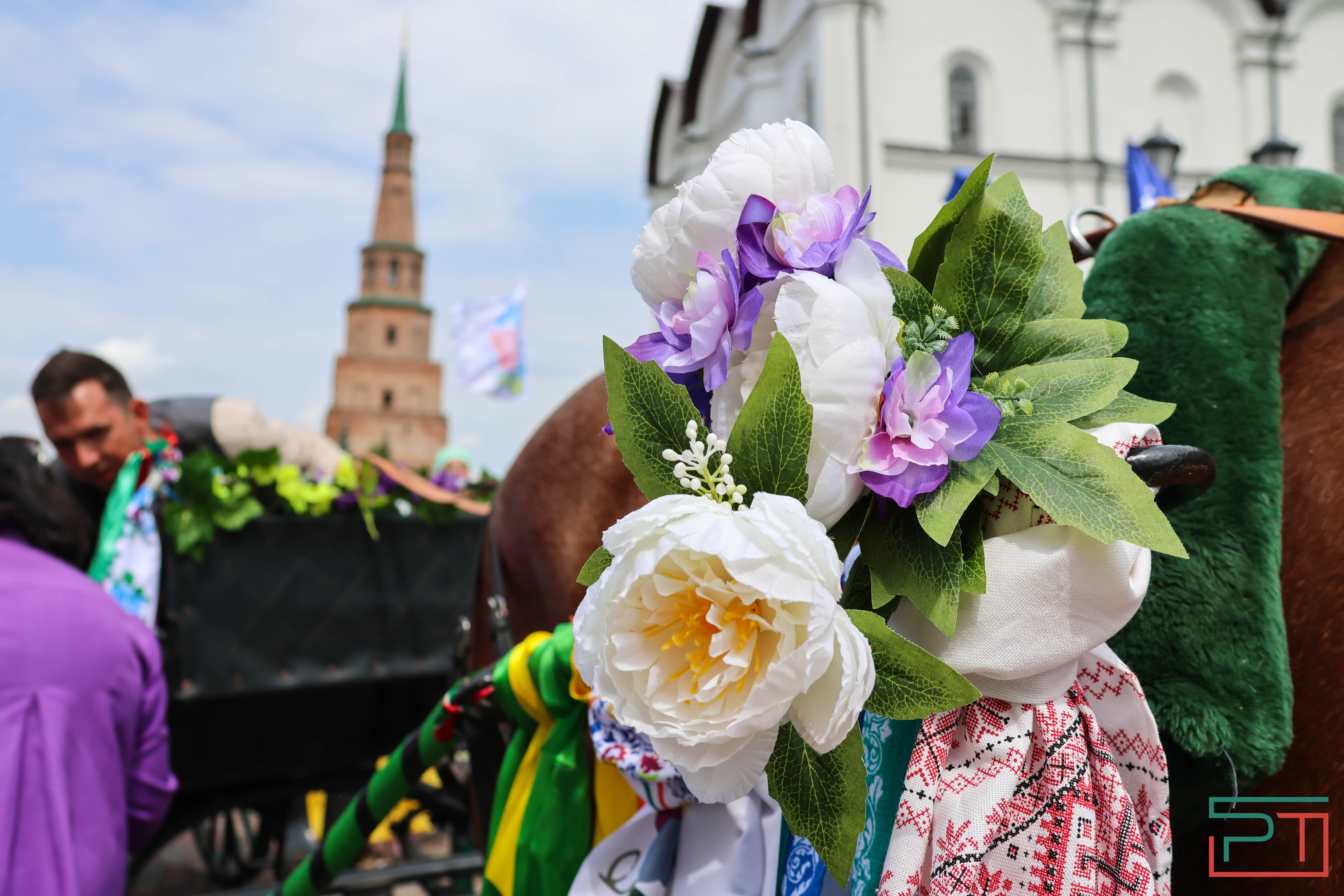 В Казани собрали подарки на Сабантуй