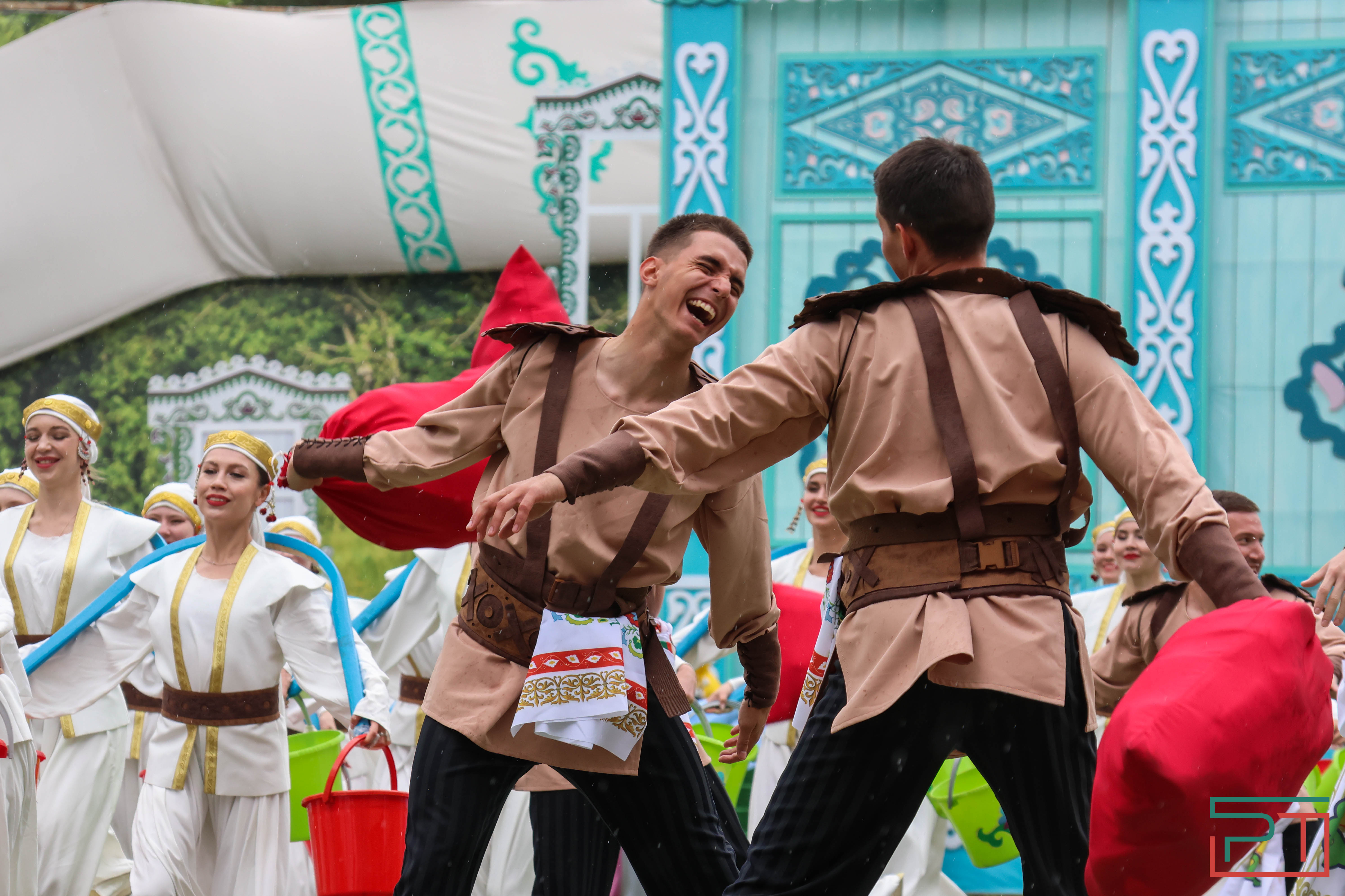 Закрытие Игр БРИКС на Сабантуе в Казани