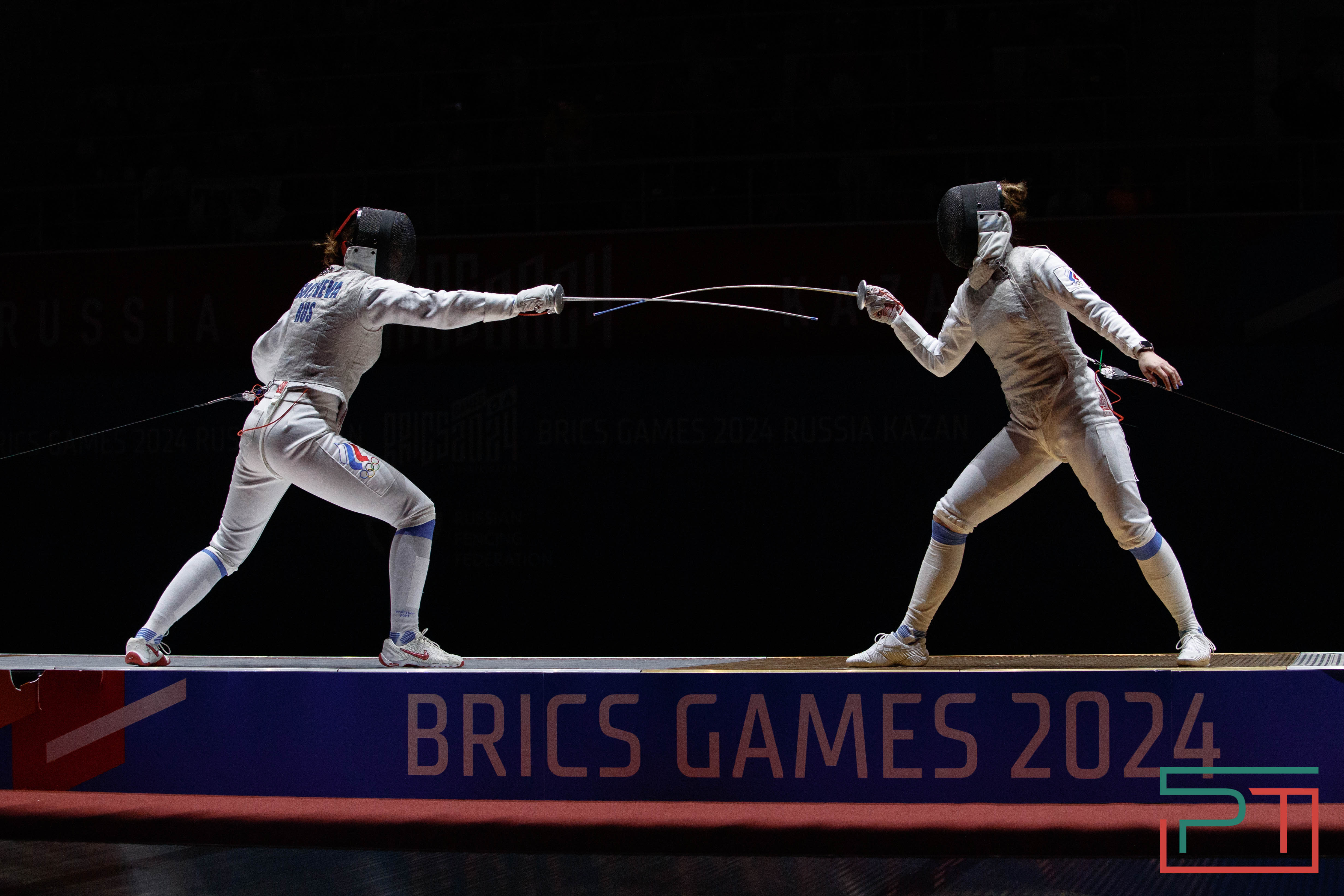 Россия завоевала три золота по фехтованию на Играх БРИКС