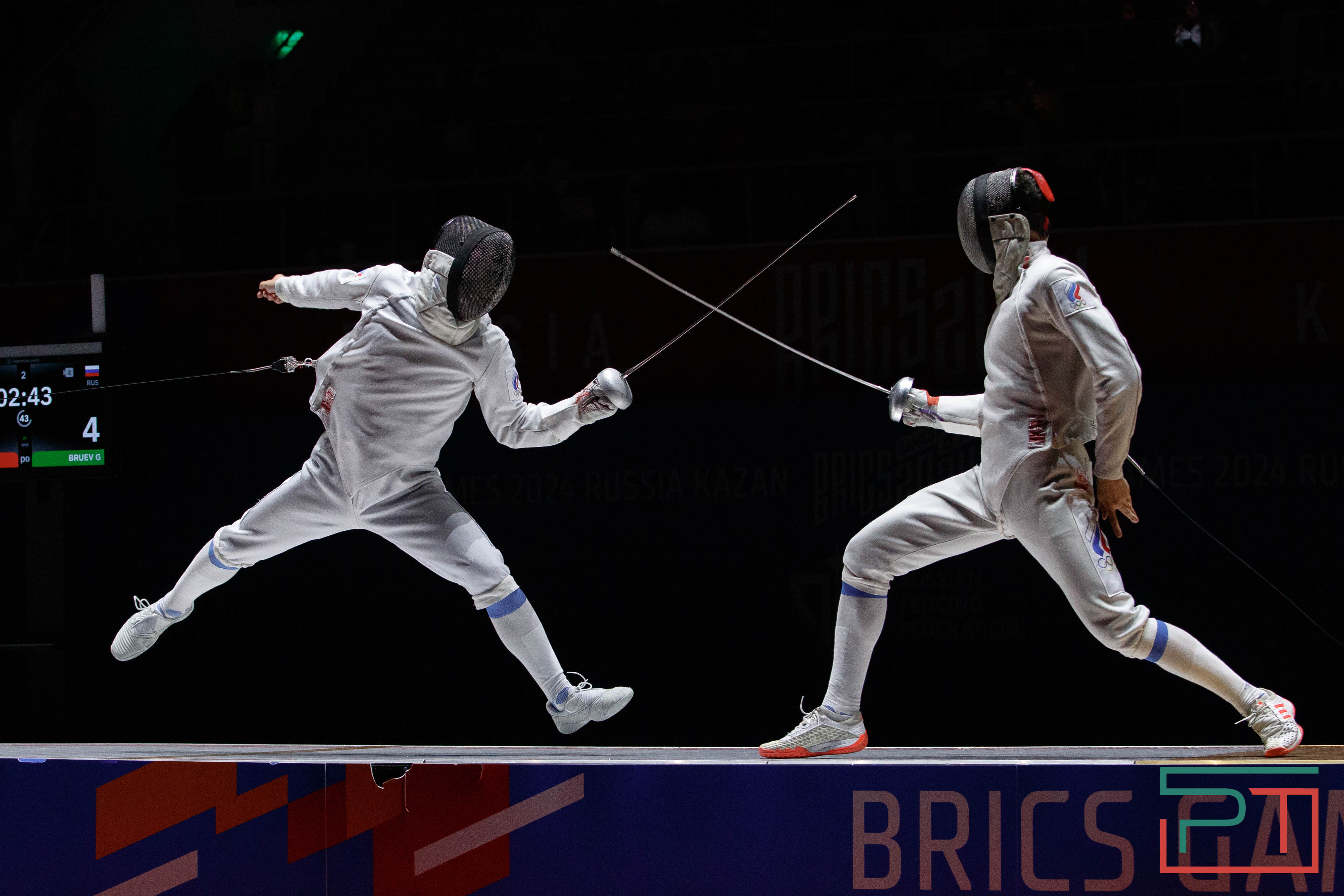 Россия завоевала три золота по фехтованию на Играх БРИКС
