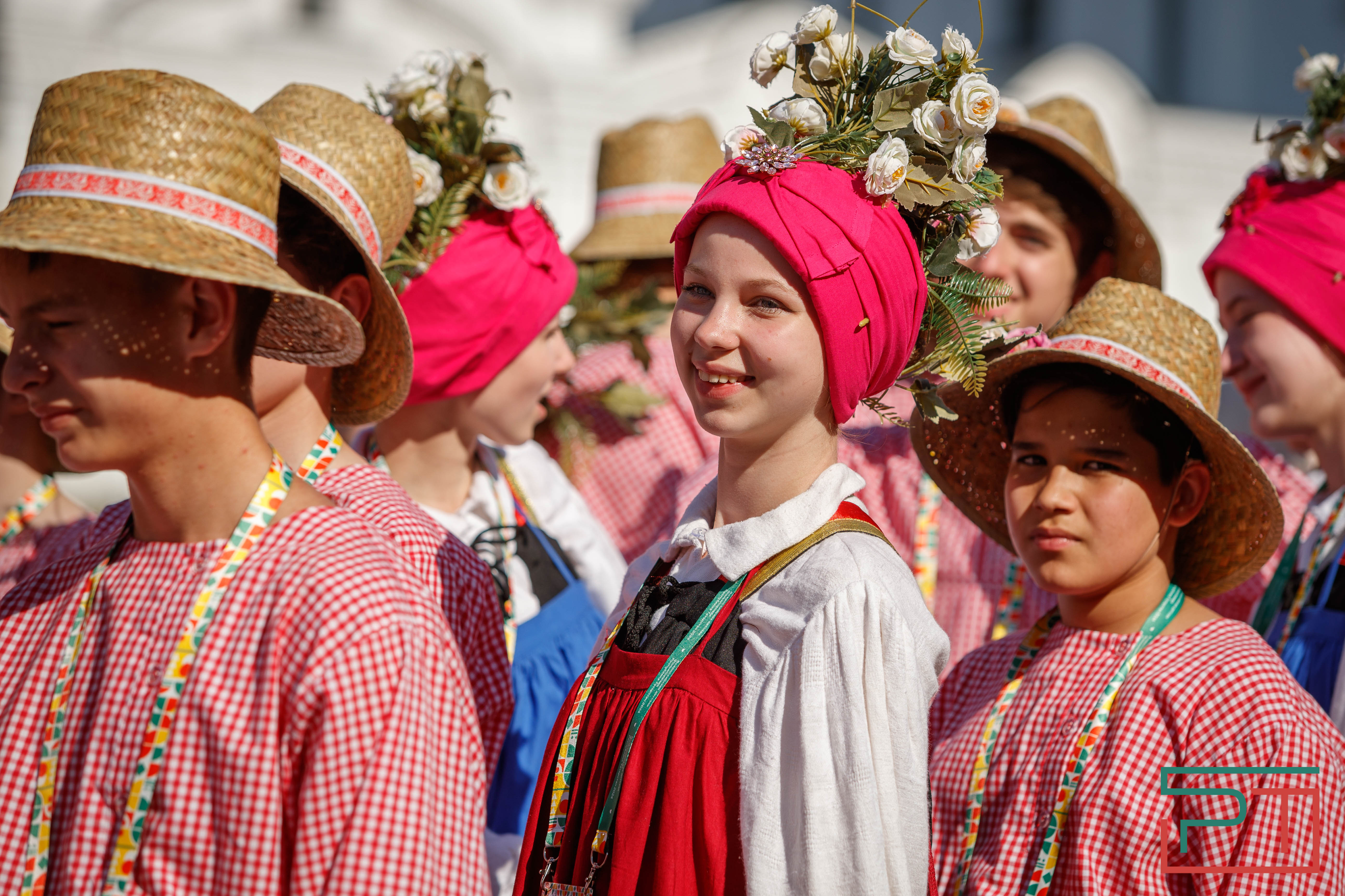 Всероссийская детская Фольклориада стартовала в Казани