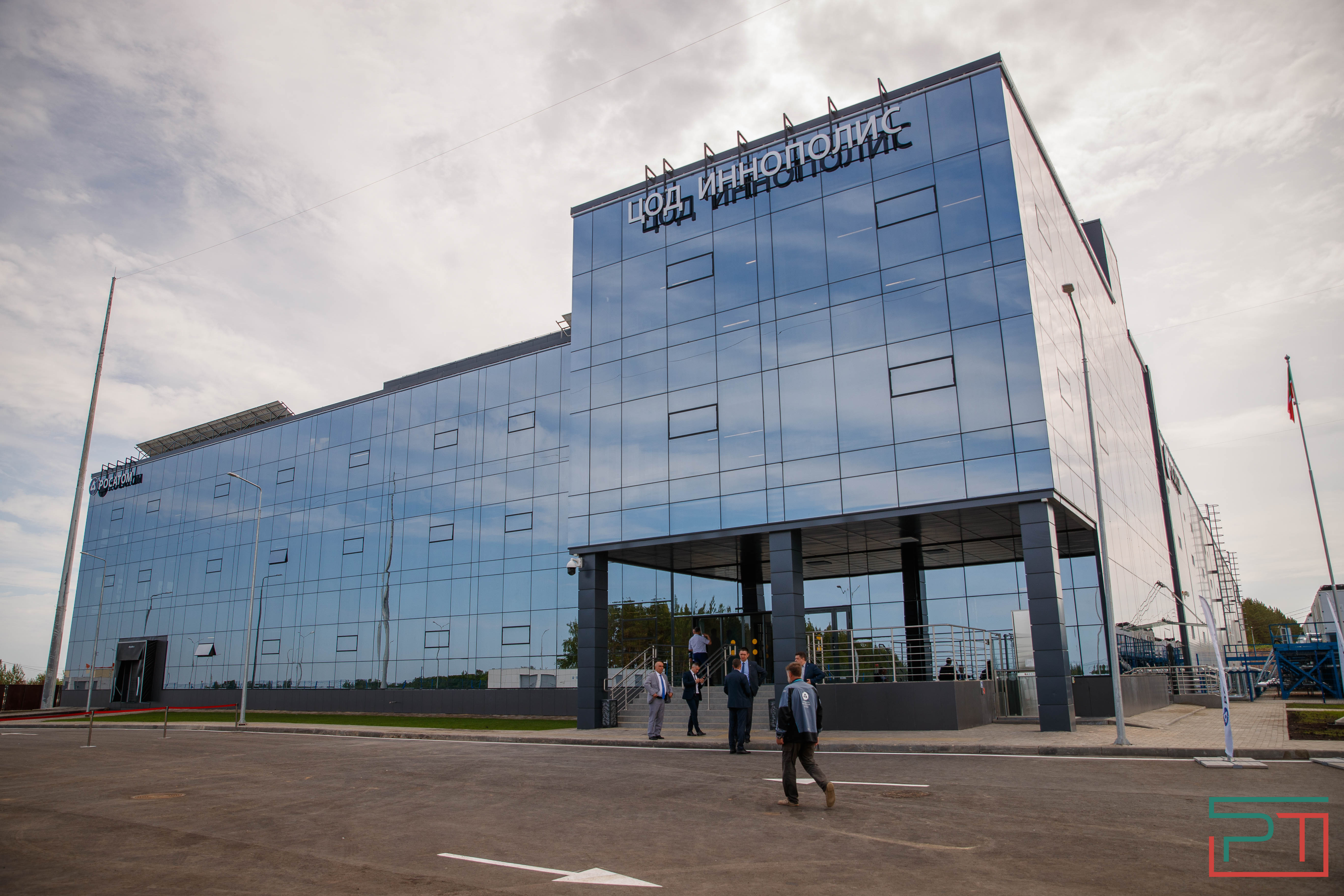 Минниханов и Лихачев открыли в Иннополисе дата-центр "Росатома"