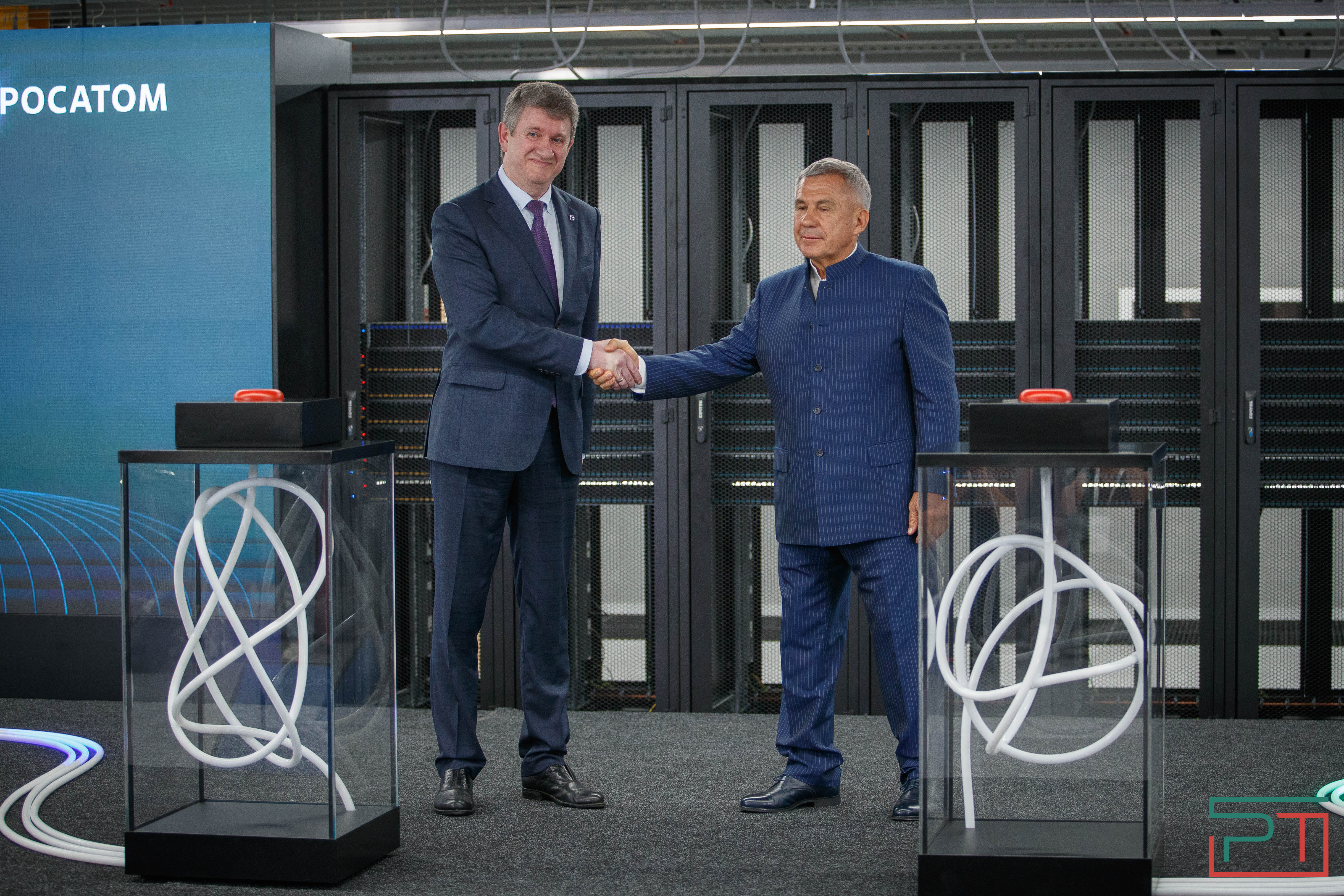 Минниханов и Лихачев открыли в Иннополисе дата-центр "Росатома"