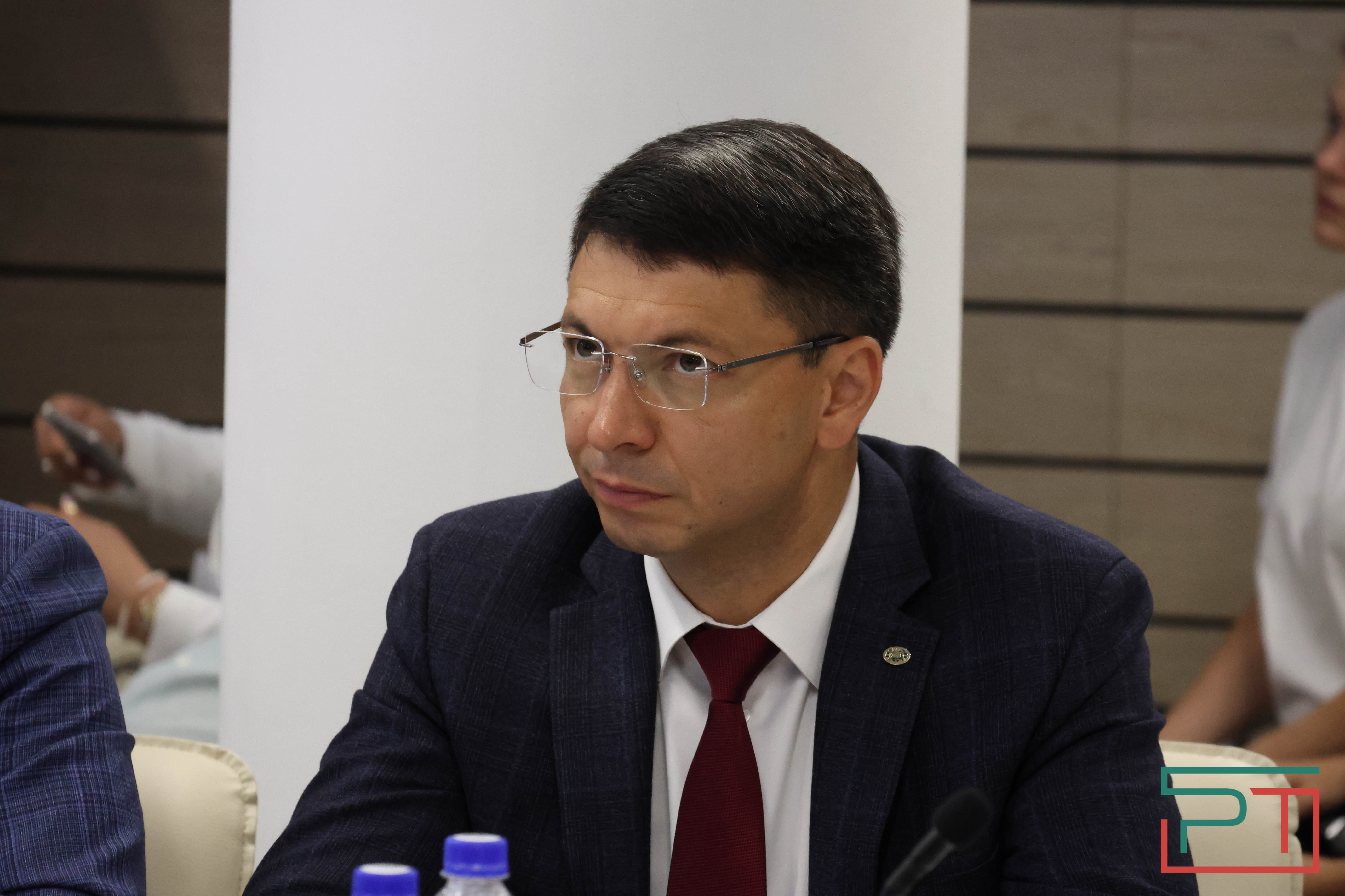 Заседание по молодежной политике