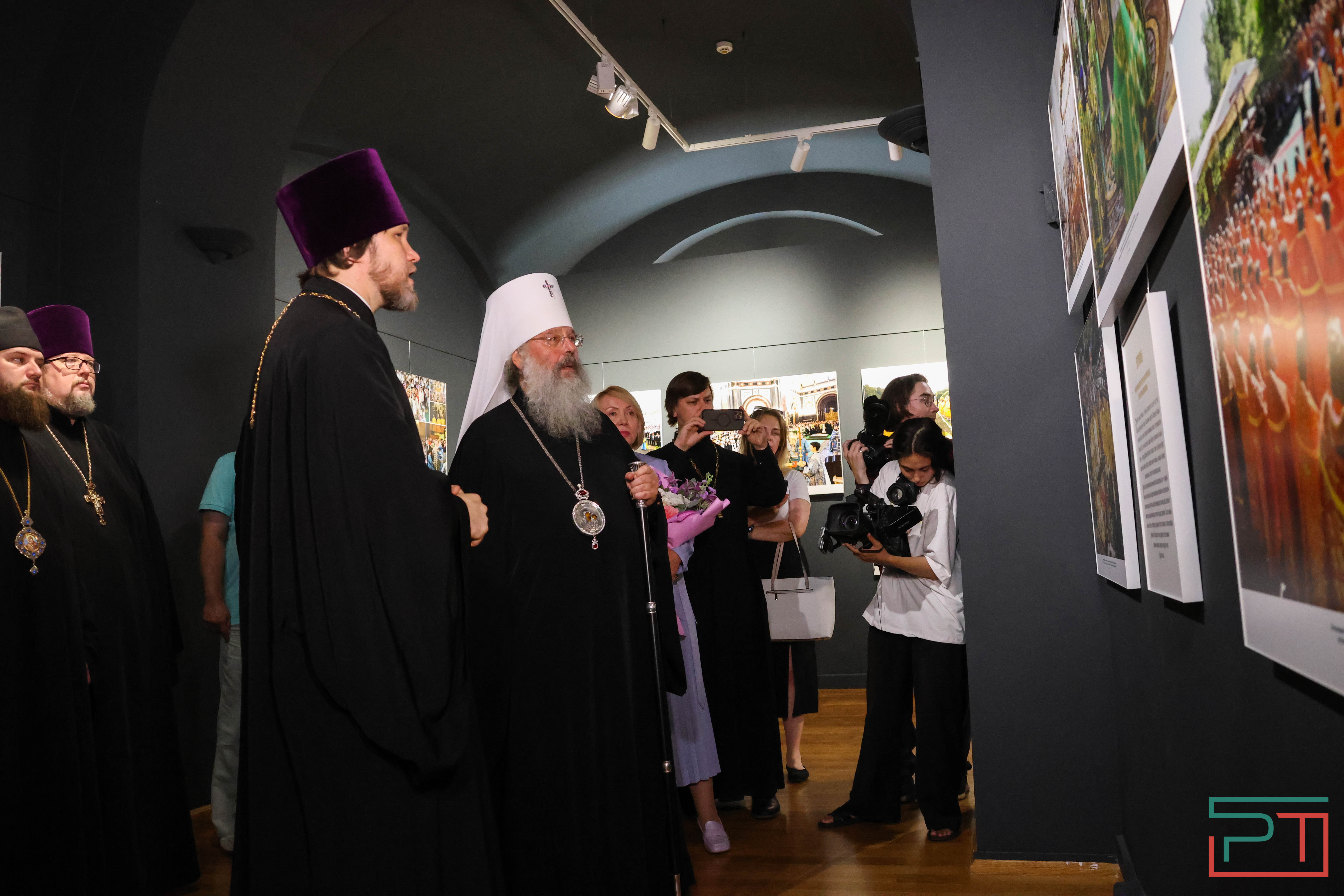 Выставка "Литургия с Патриархом"