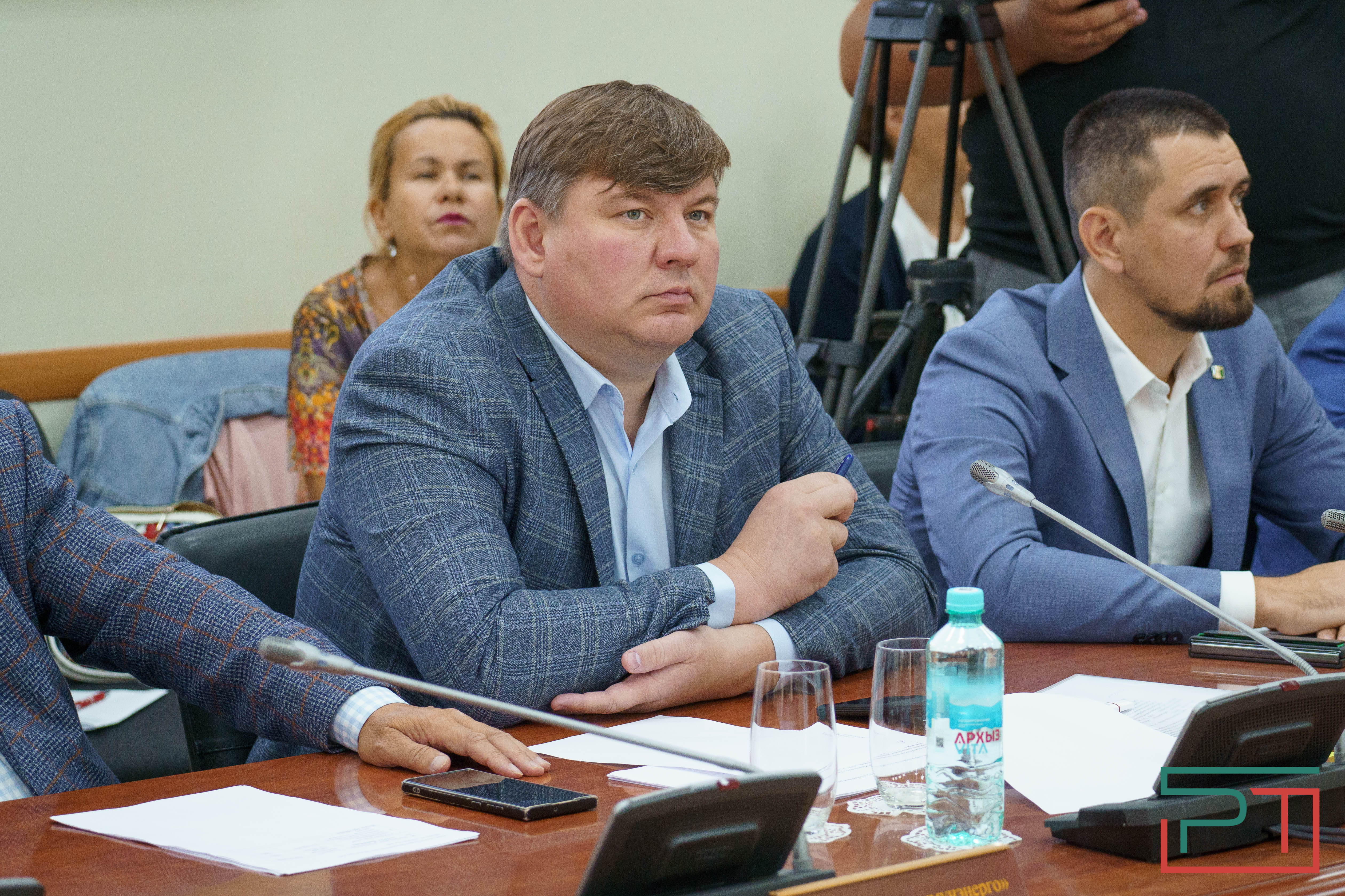 Заседание по контролю за инвестпрограммами в Госкомитете по тарифам