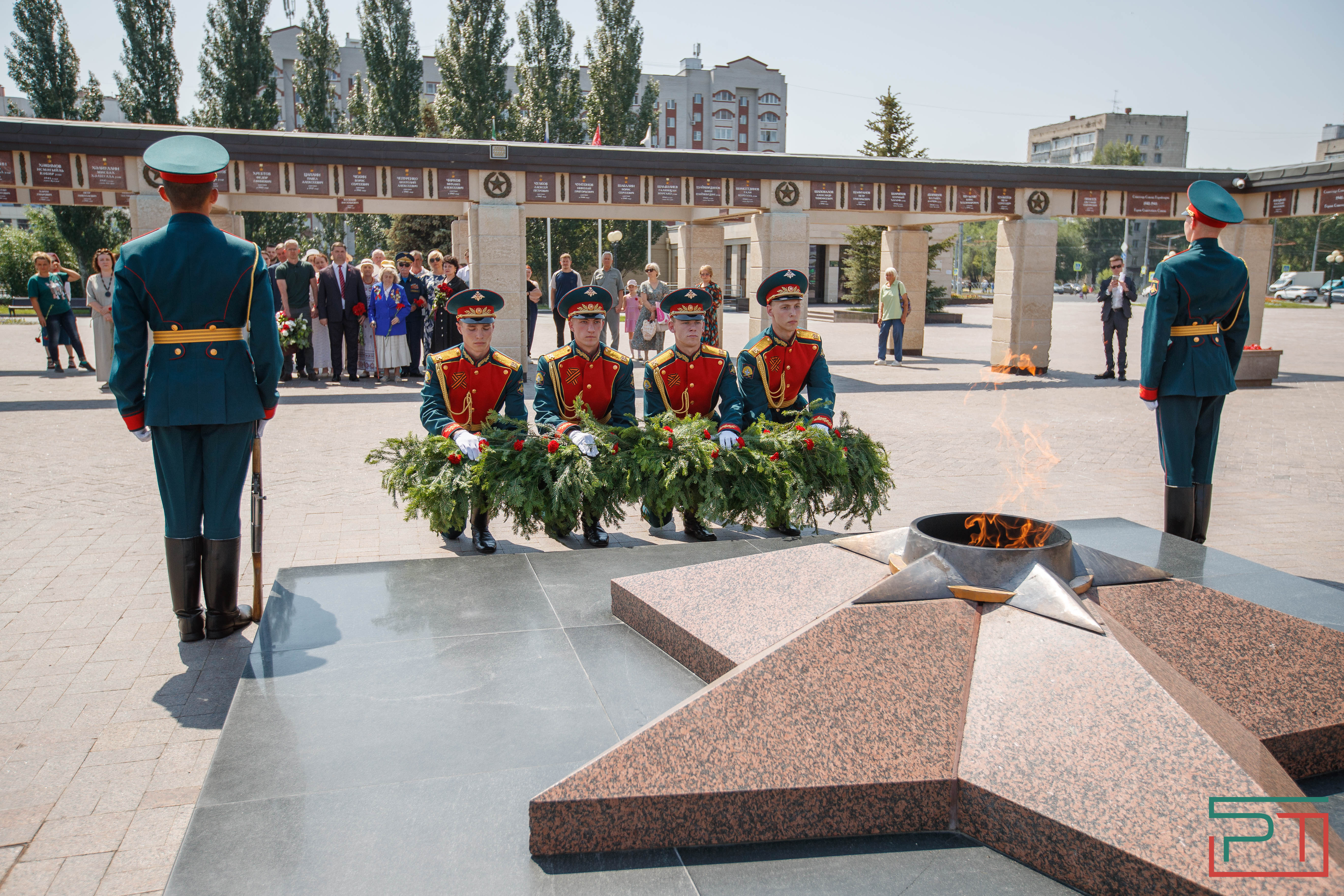 В Казани возложили цветы в честь Дня Независимости Республики Беларусь