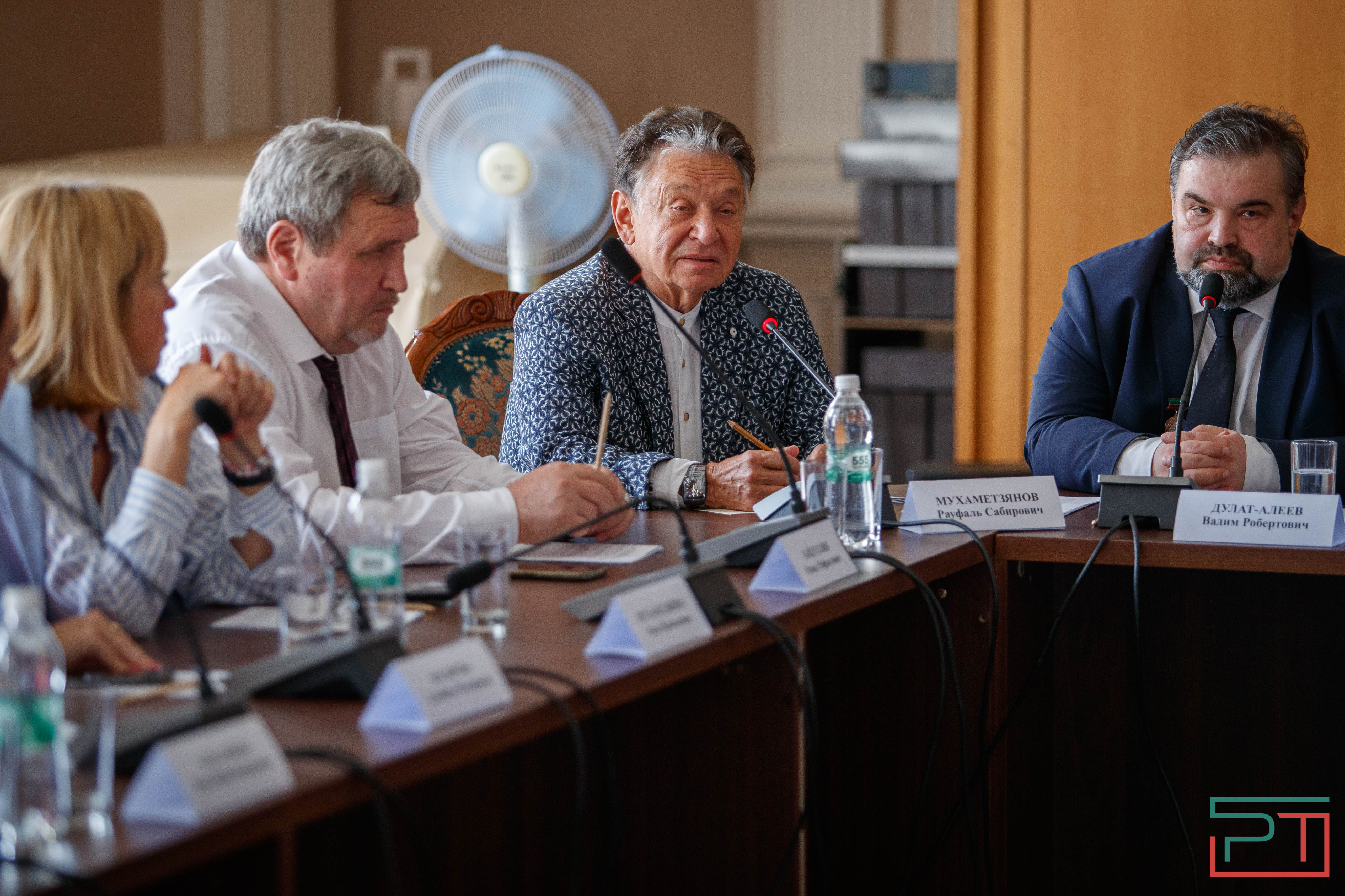 Заседание Комитета по образованию, культуре, науке и национальным вопросам прошло в Казани