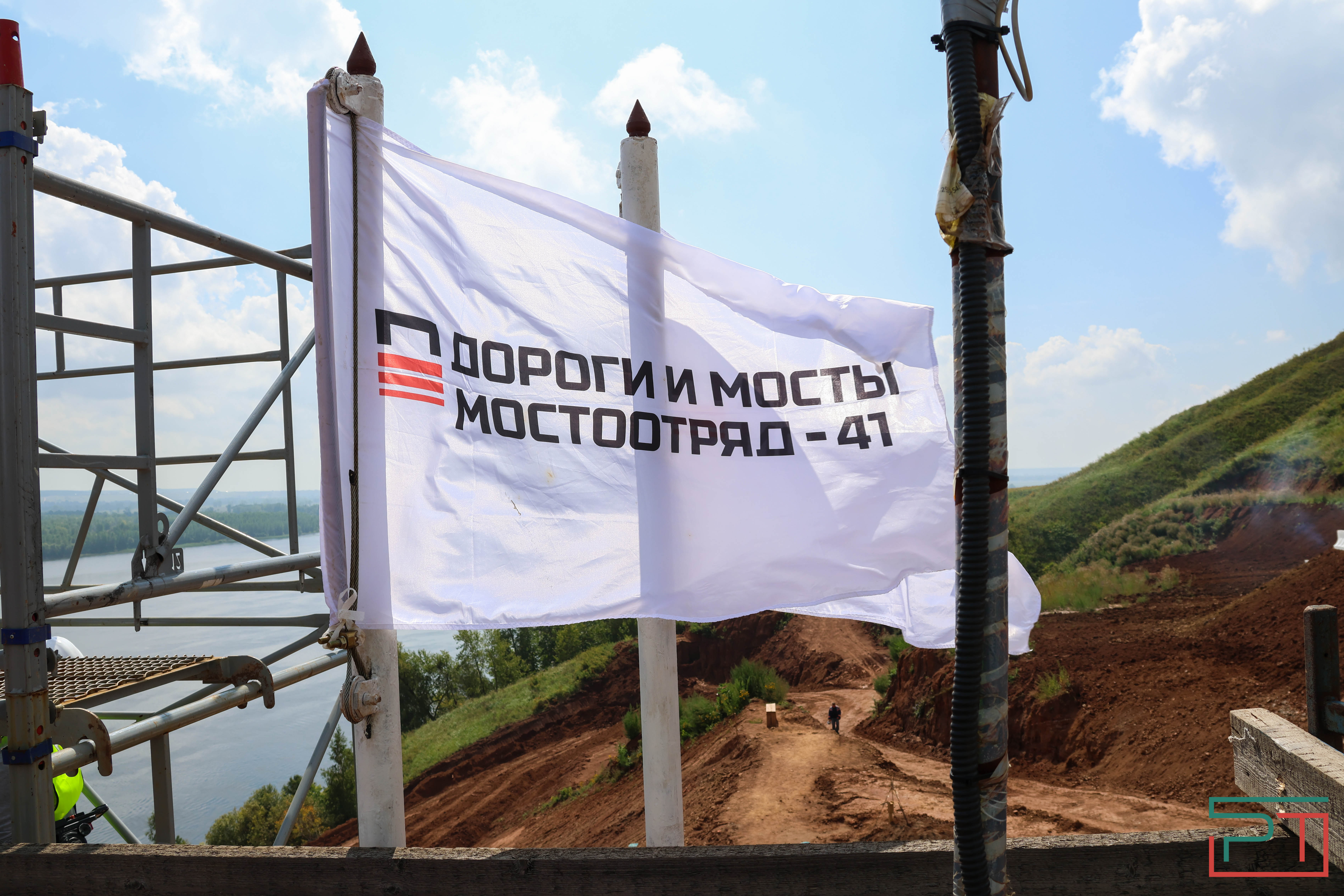 Минниханов: Мост через Каму будет сдан в этом году