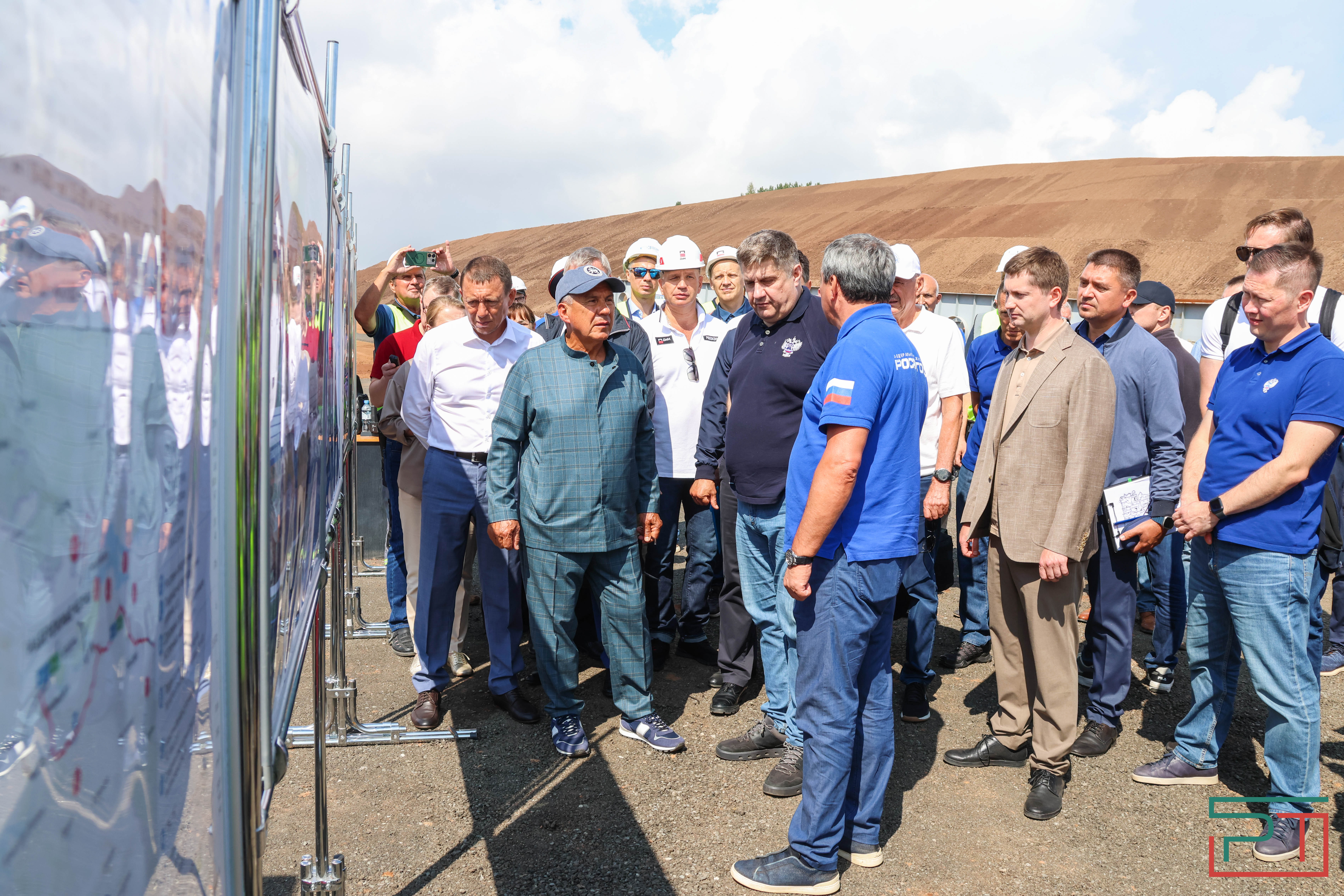 Минниханов: Мост через Каму будет сдан в этом году