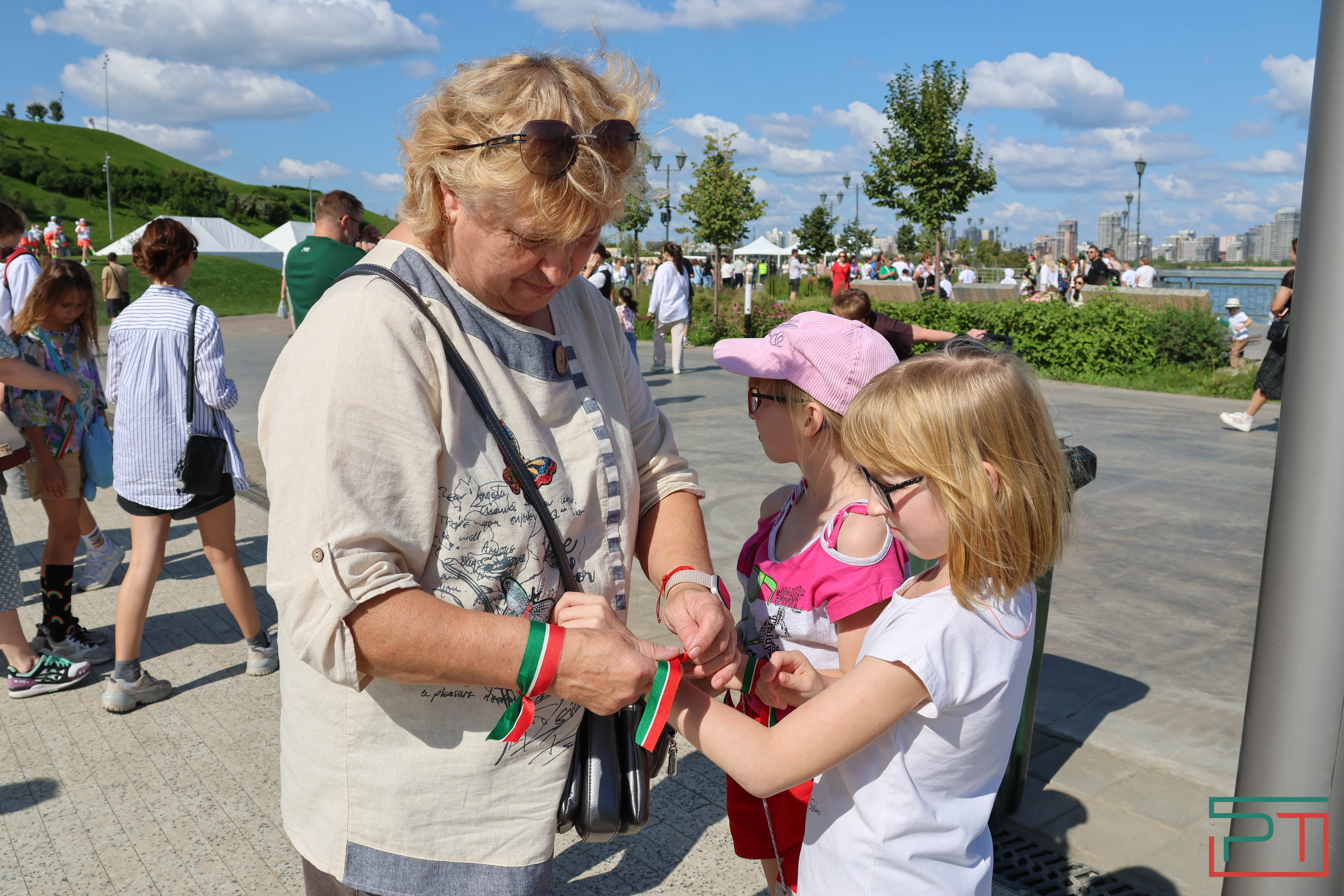 «Полностью изменил облик территории»: в Казани открылся детский парк «Елмай»