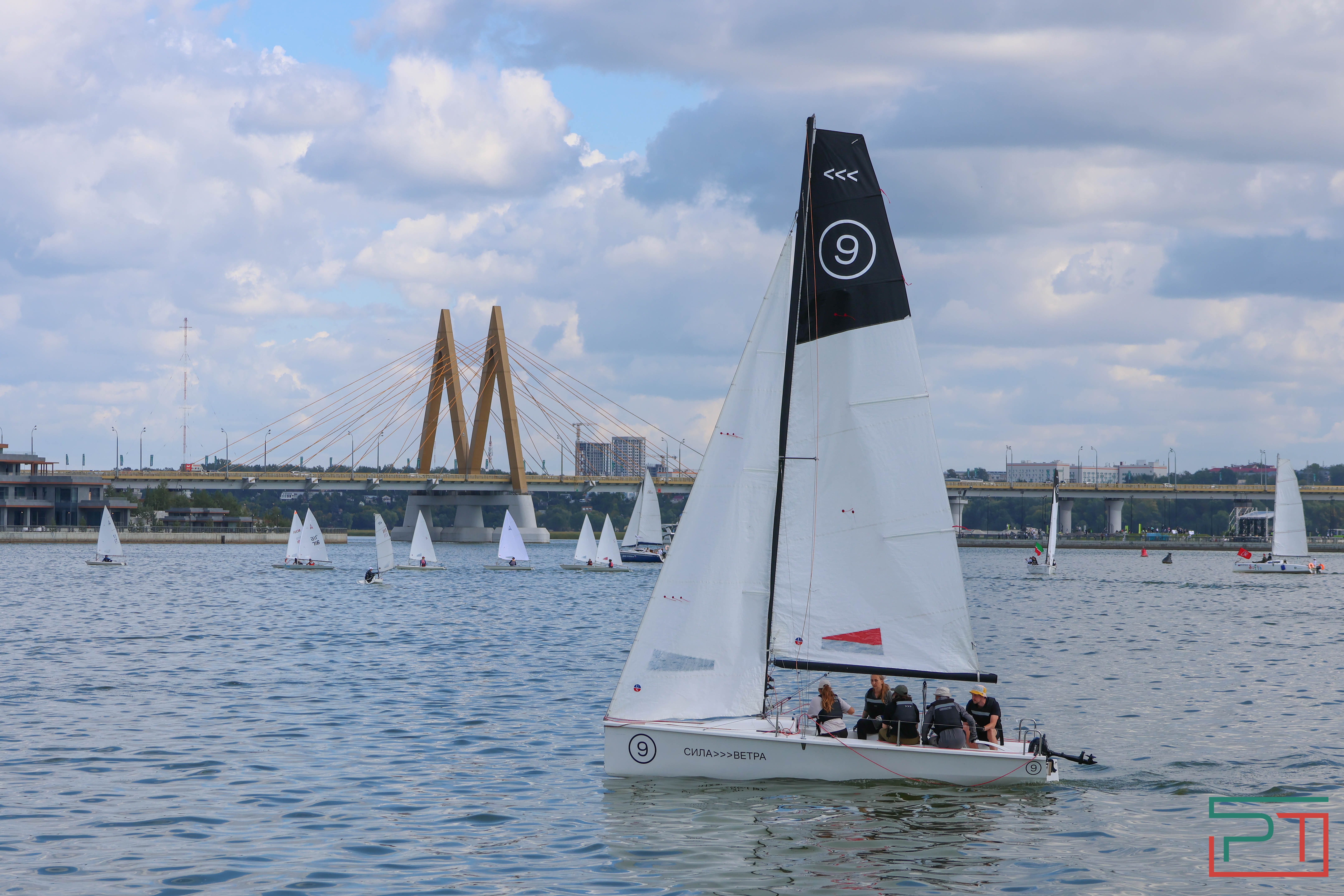 «Полностью изменил облик территории»: в Казани открылся детский парк «Елмай»