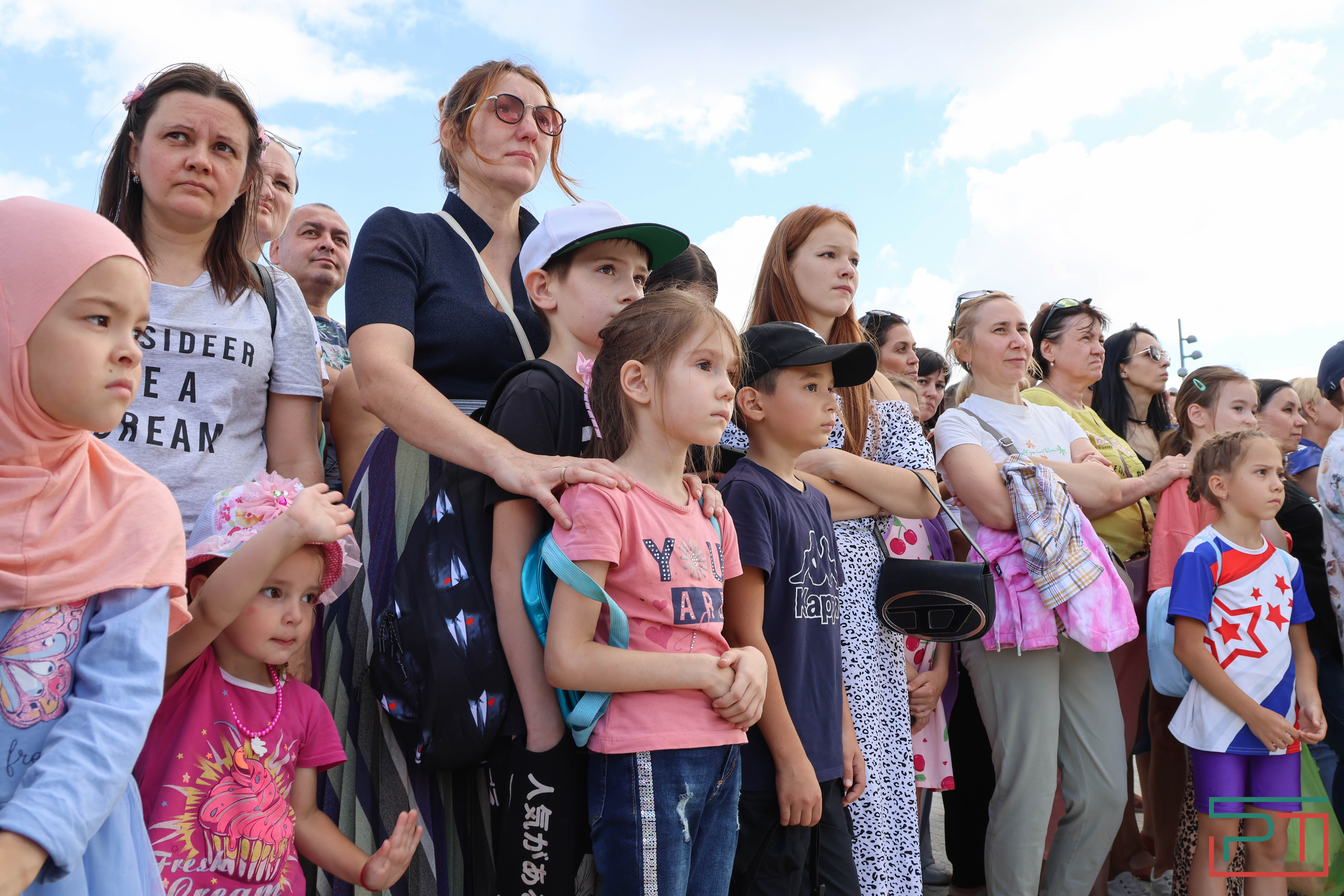 «Полностью изменил облик территории»: в Казани открылся детский парк «Елмай»