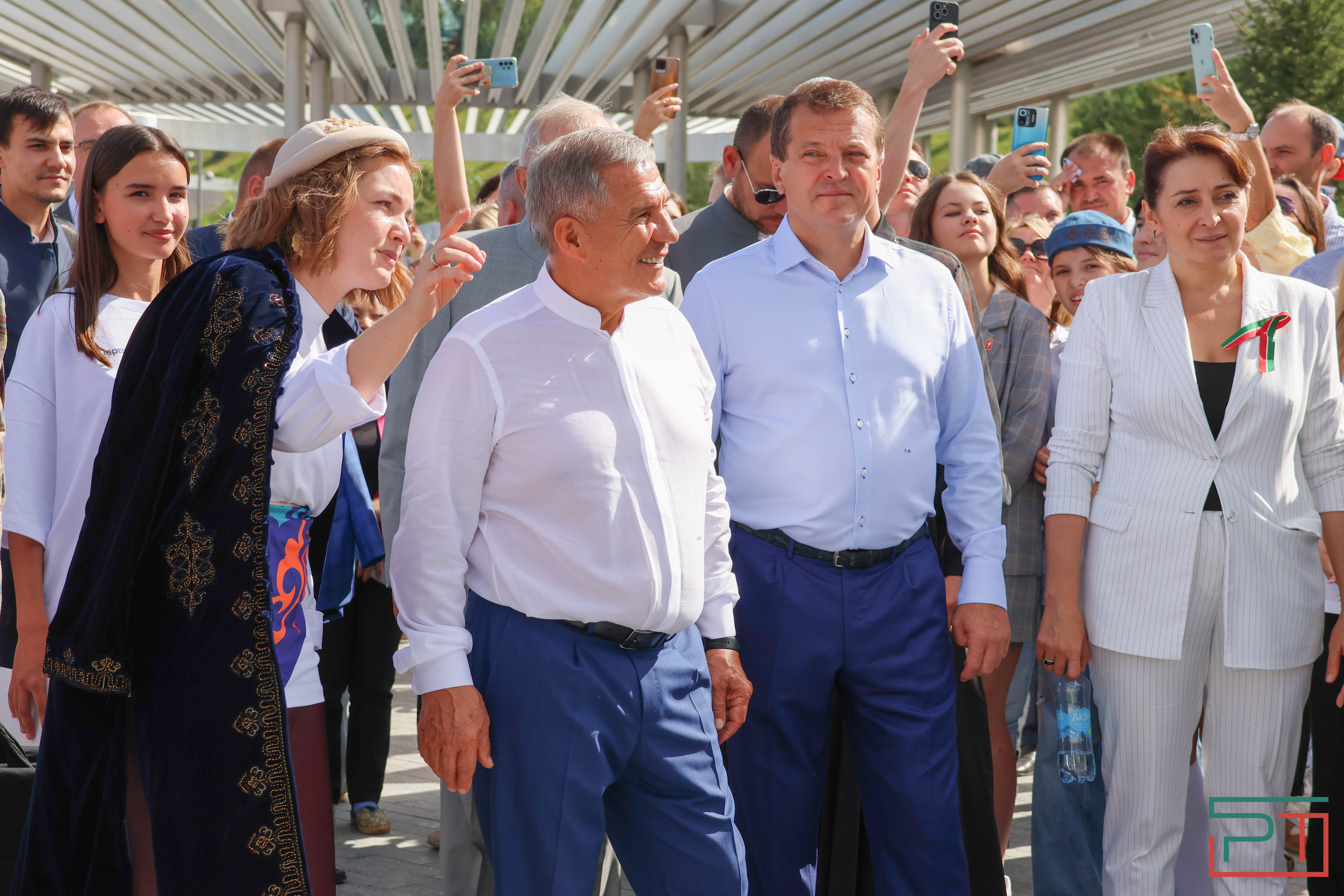 «Полностью изменил облик территории»: в Казани открылся детский парк «Елмай»