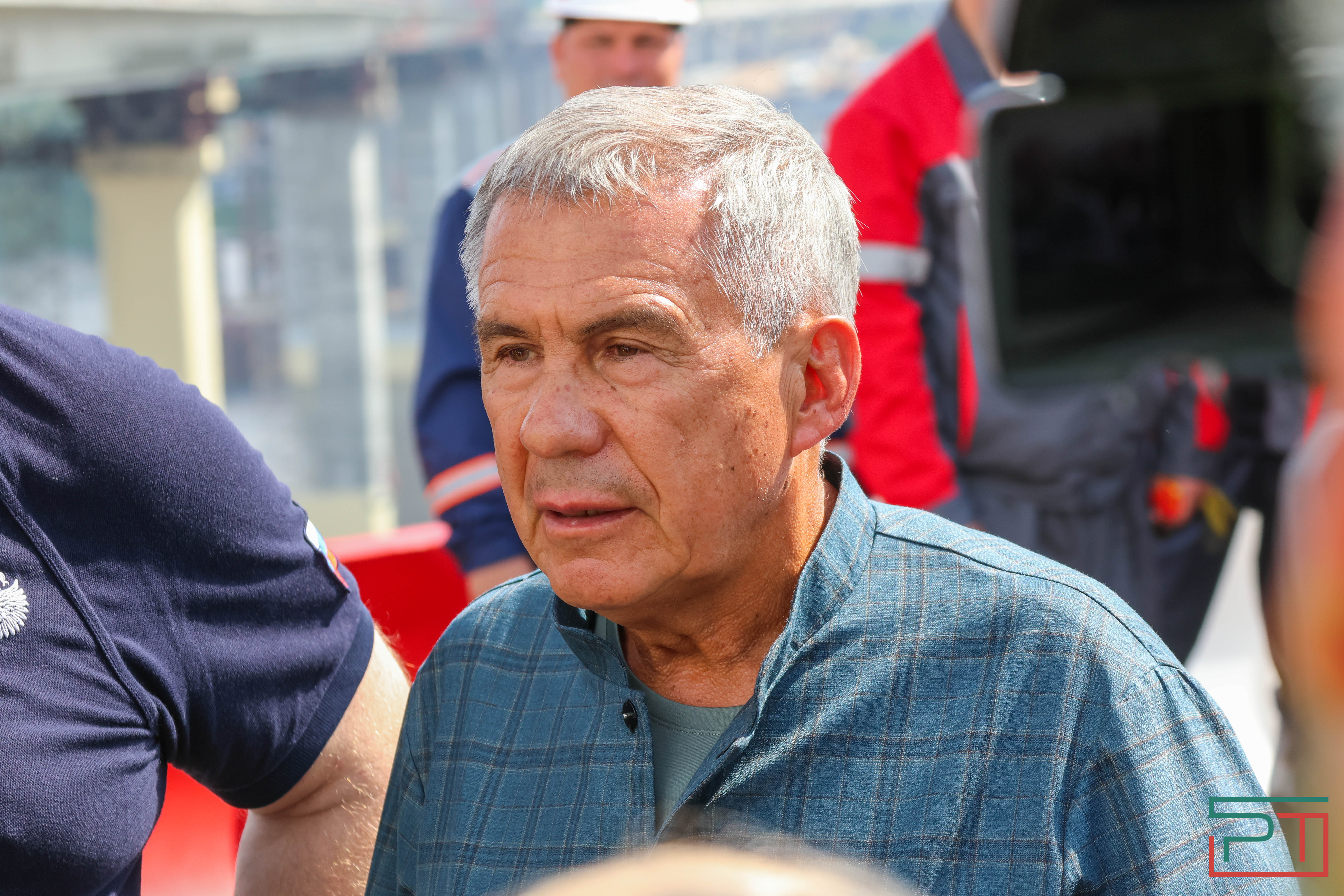 Минниханов: Мост через Каму будет сдан в этом году