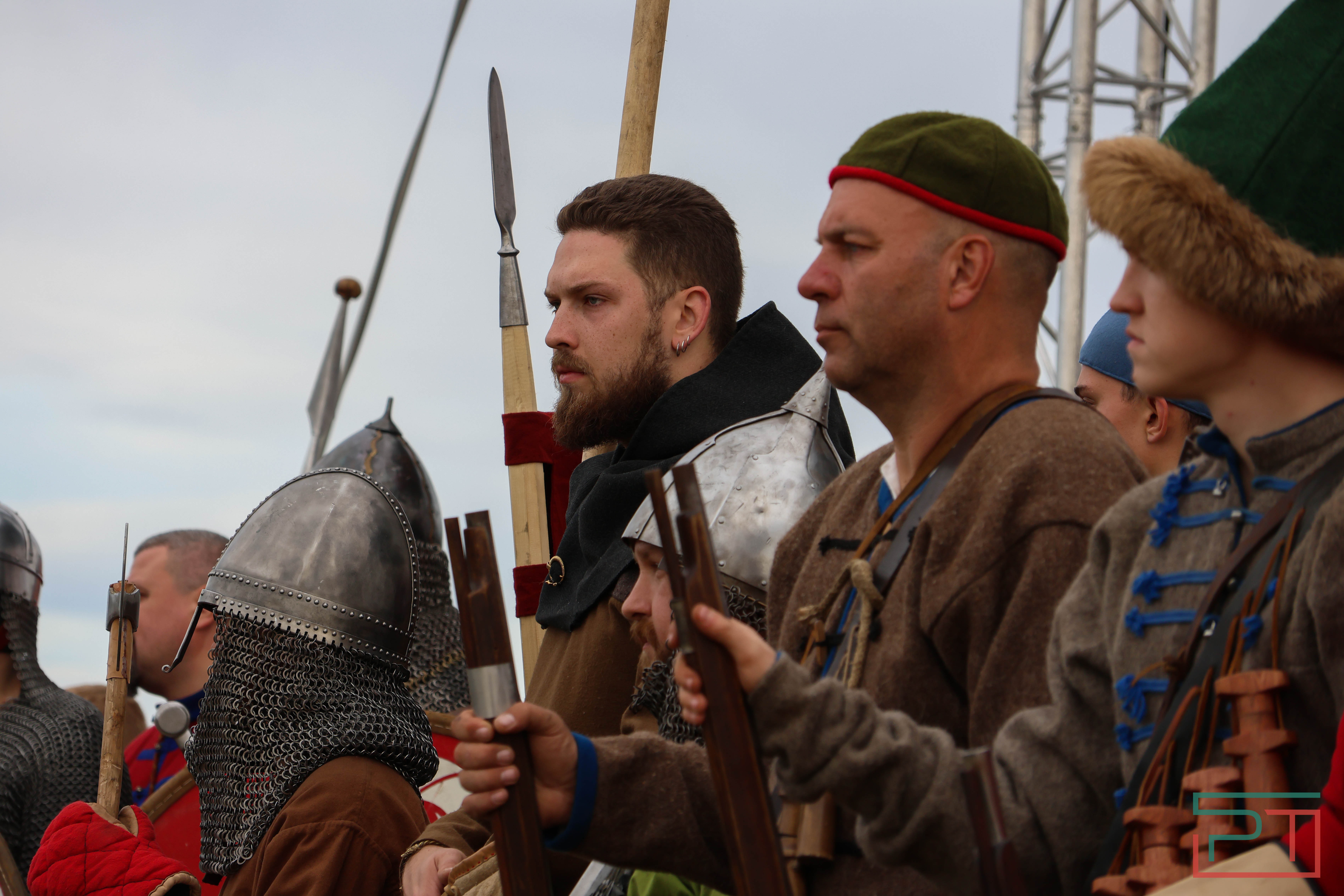 Постреляли из мушкета, погадали у шамана: в Болгаре прошел фестиваль «Путешествие в прошлое»
