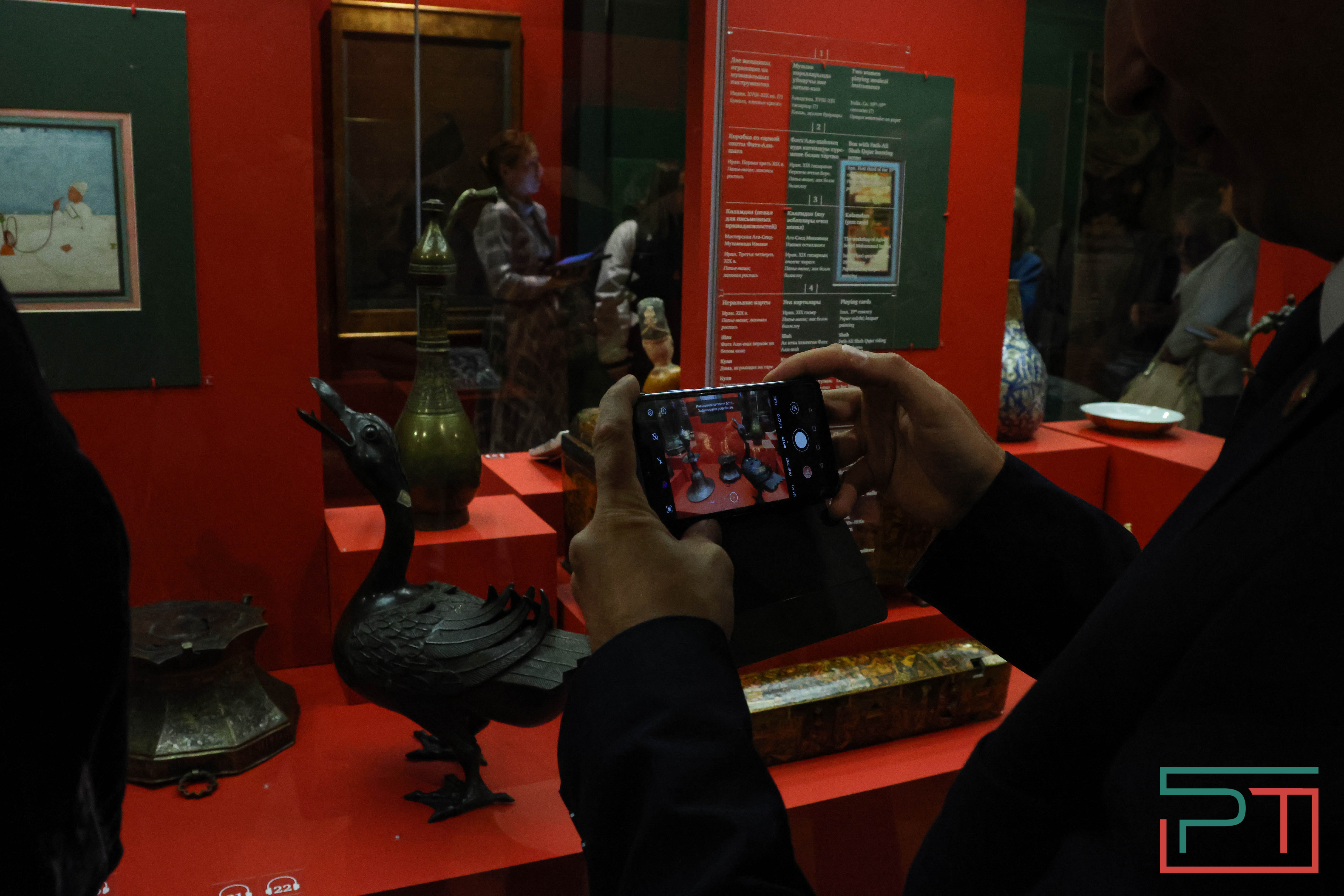 Всего месяц будет открыта в Казани выставка о пирах и царской охоте в странах Востока