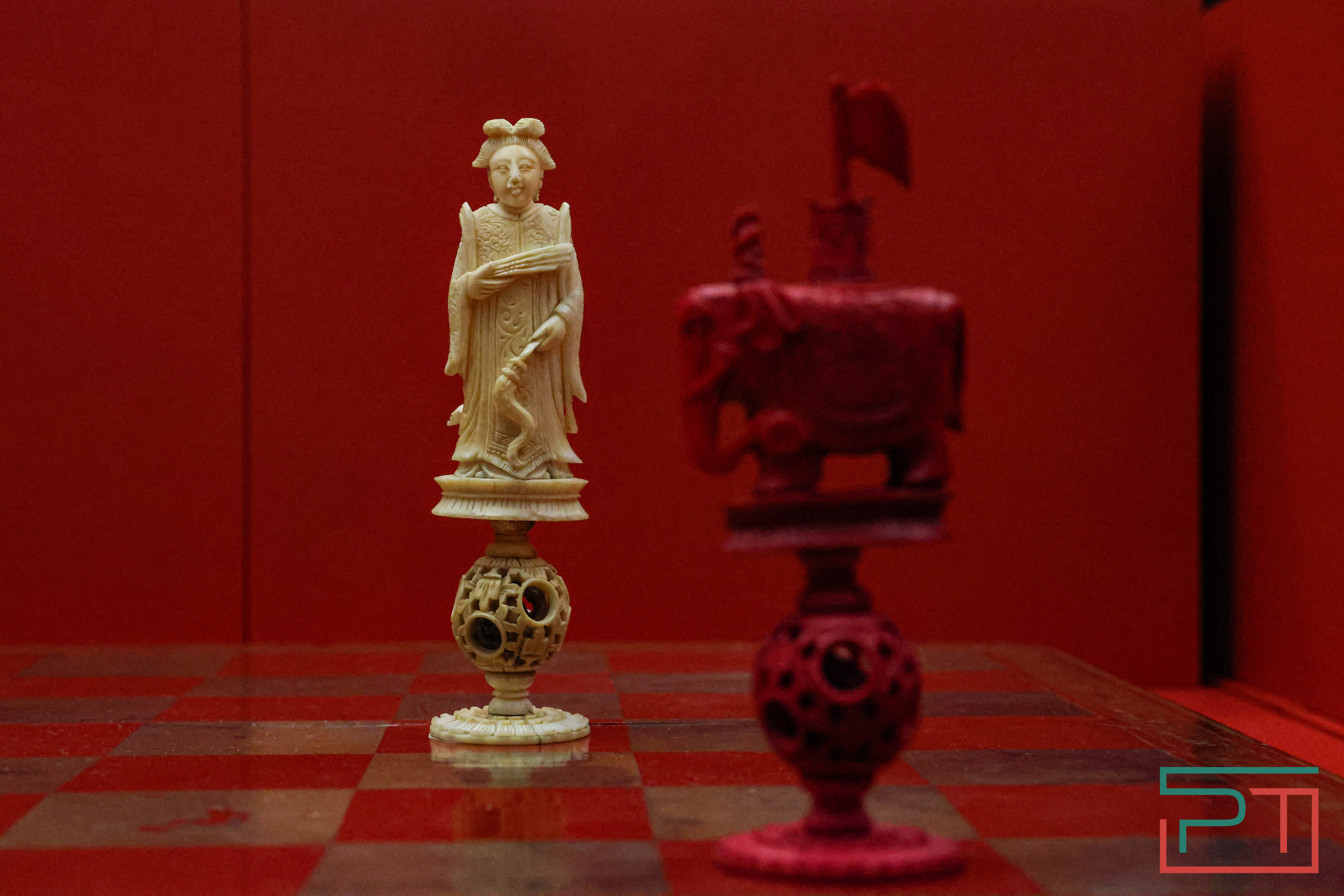 Всего месяц будет открыта в Казани выставка о пирах и царской охоте в странах Востока