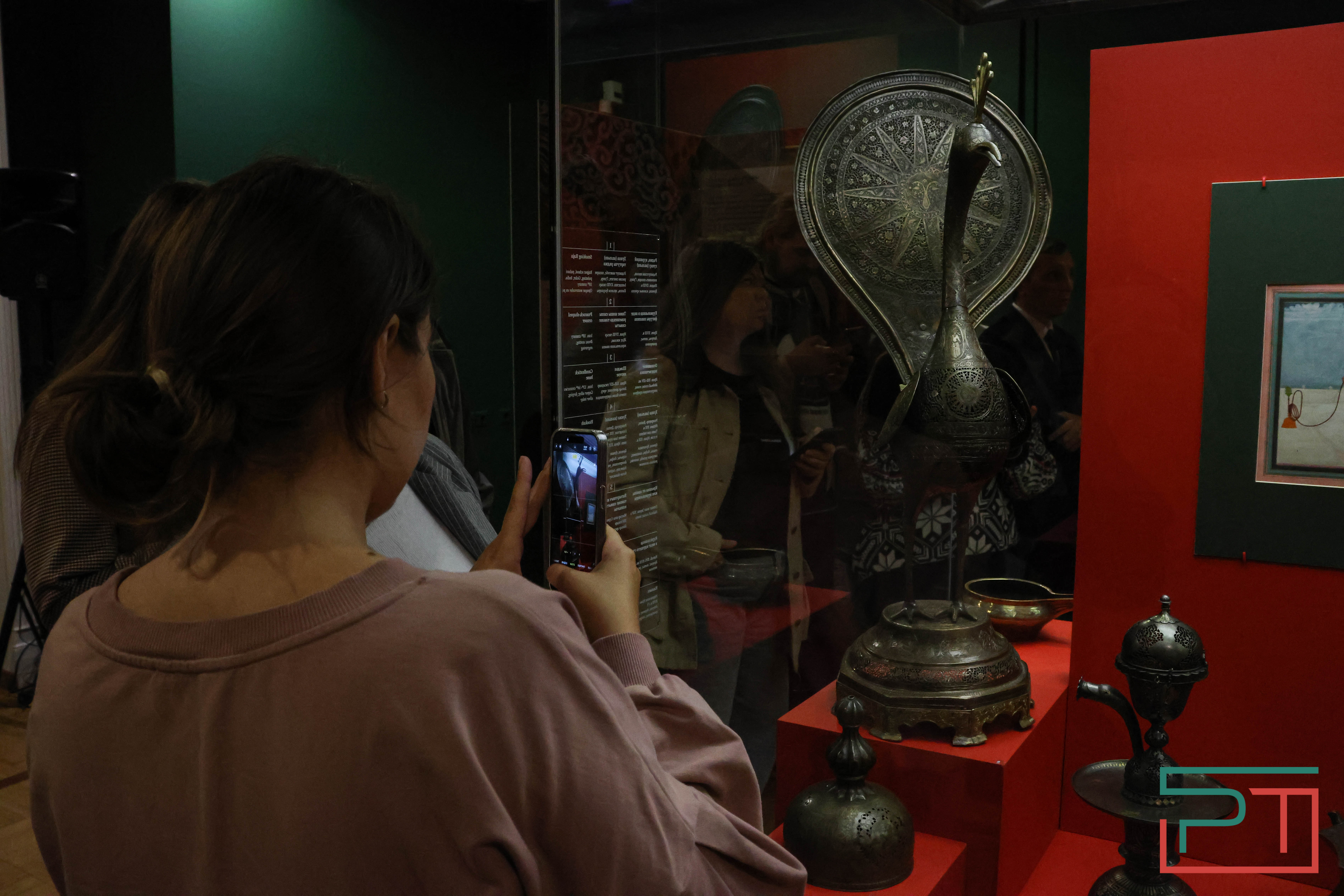 Всего месяц будет открыта в Казани выставка о пирах и царской охоте в странах Востока