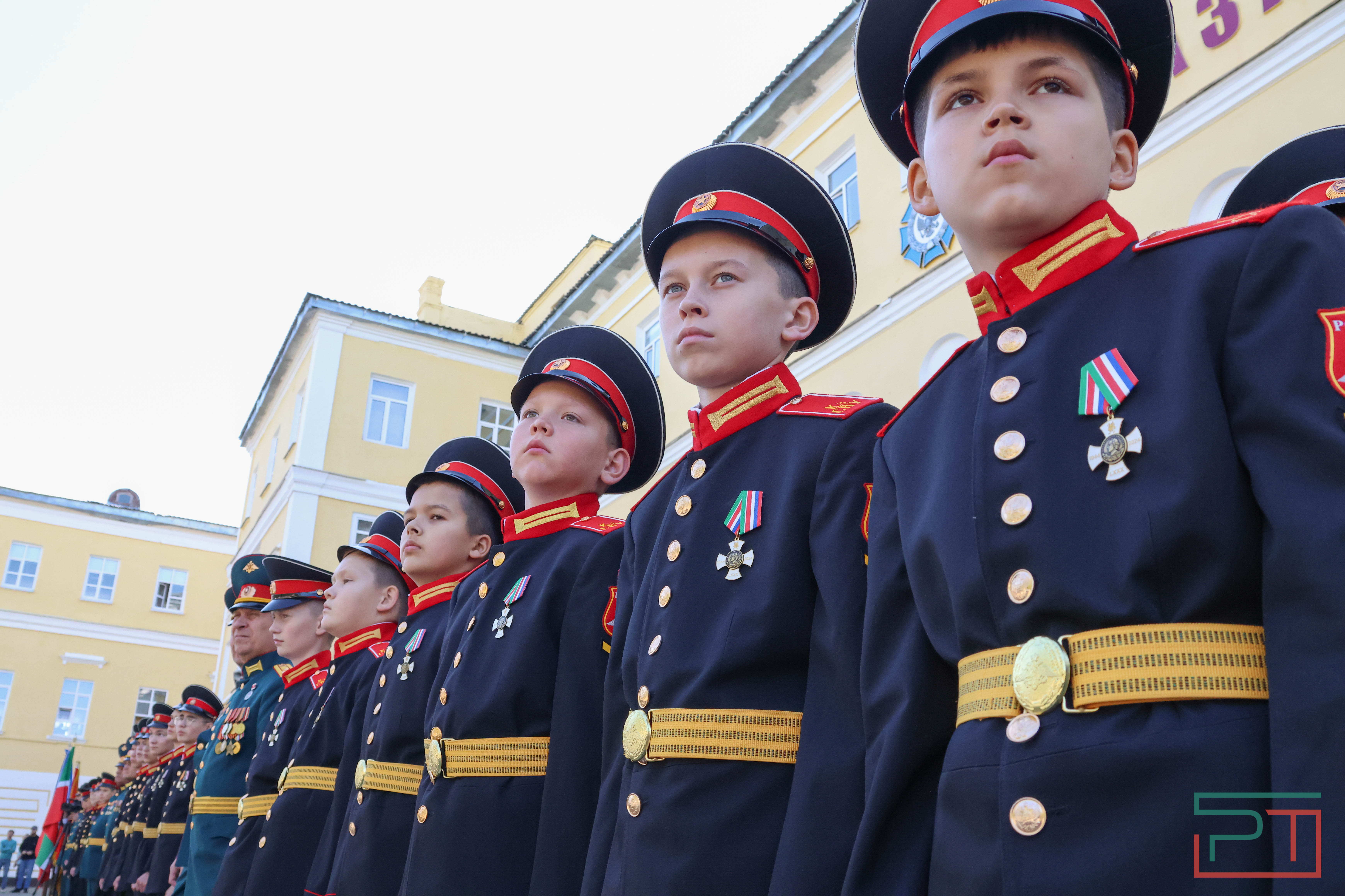 Казанское суворовское училище отмечает 80-летний юбилей