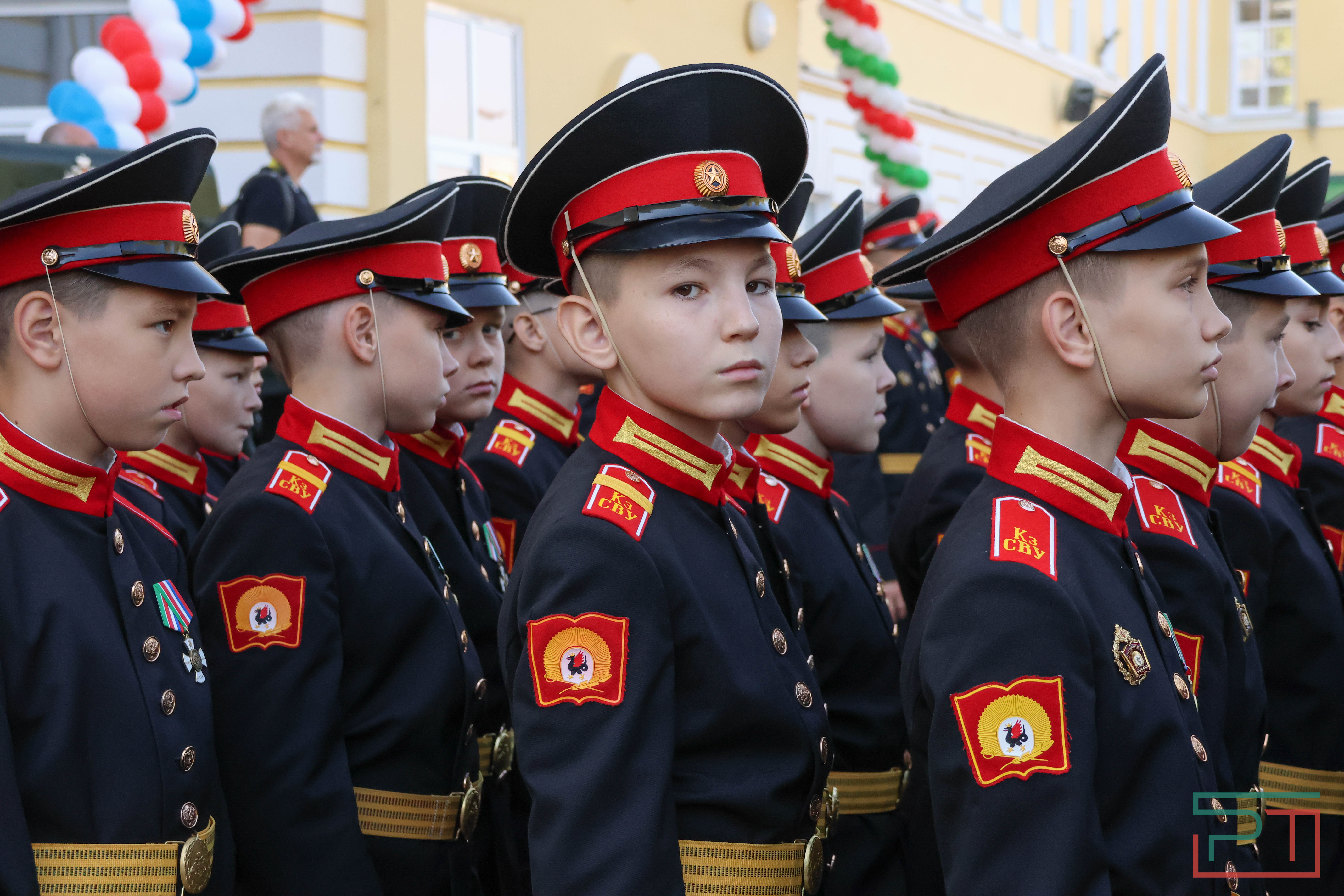 Казанское суворовское училище отмечает 80-летний юбилей