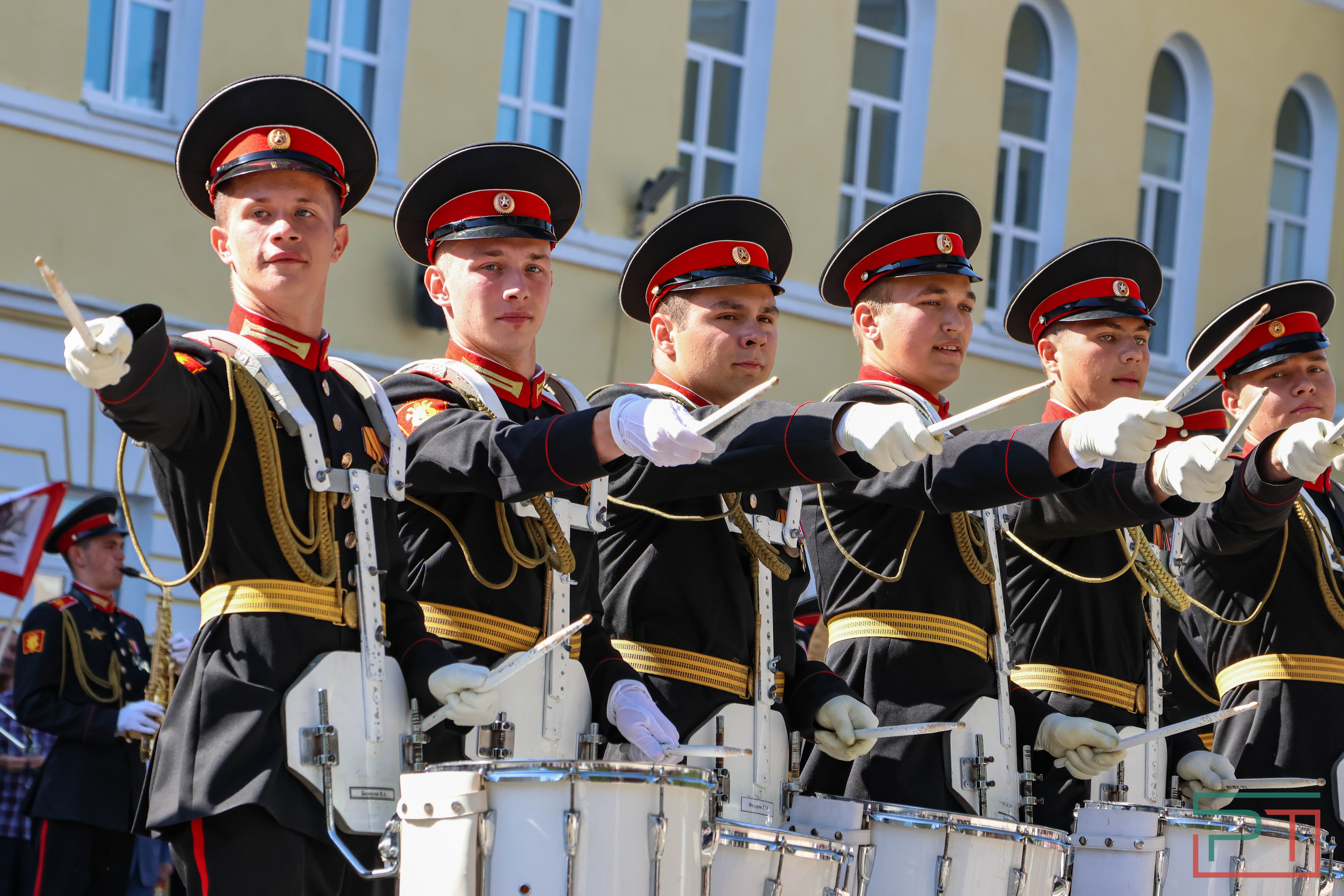 Казанское суворовское училище отмечает 80-летний юбилей