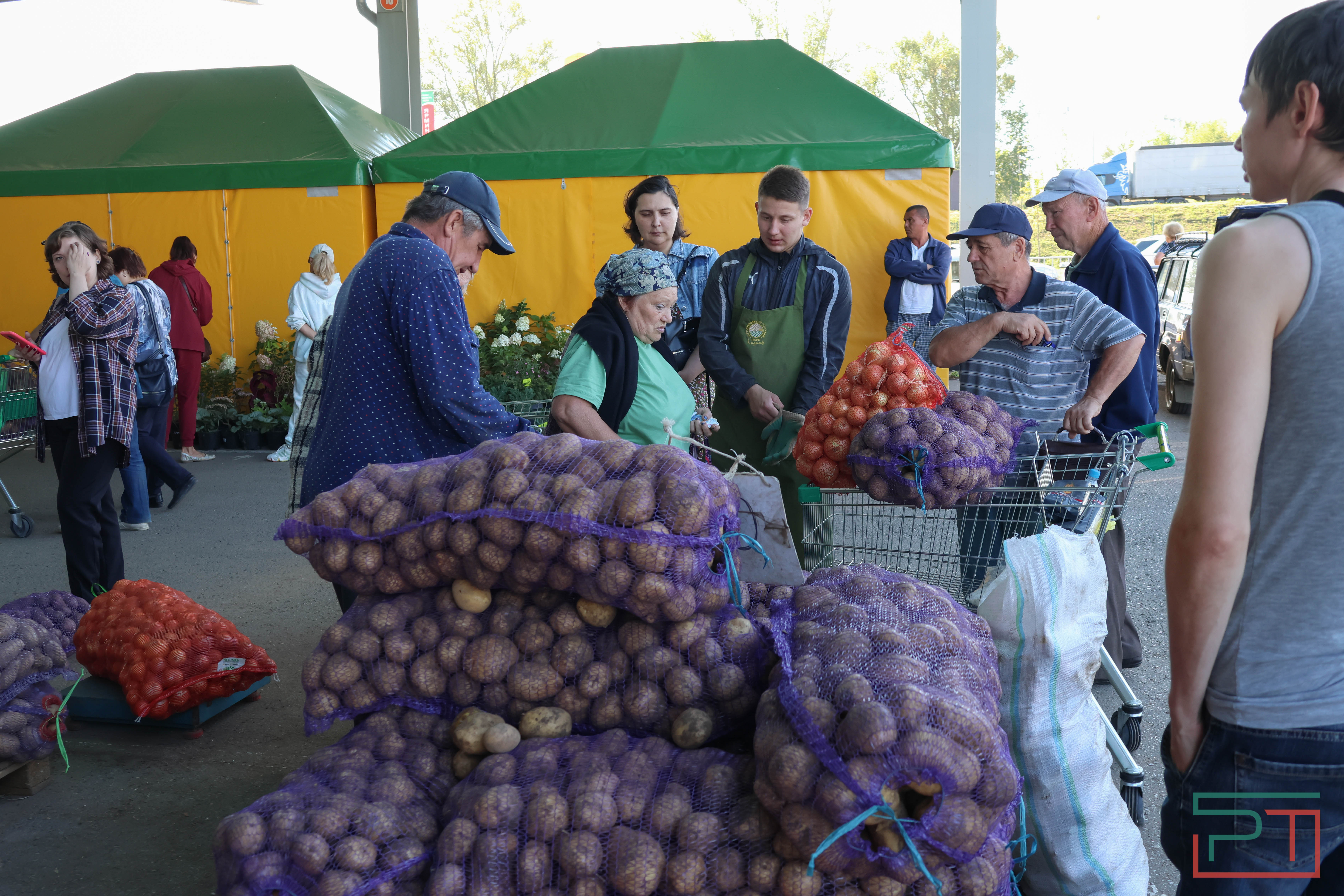 В Казани стартовали сельхозярмарки