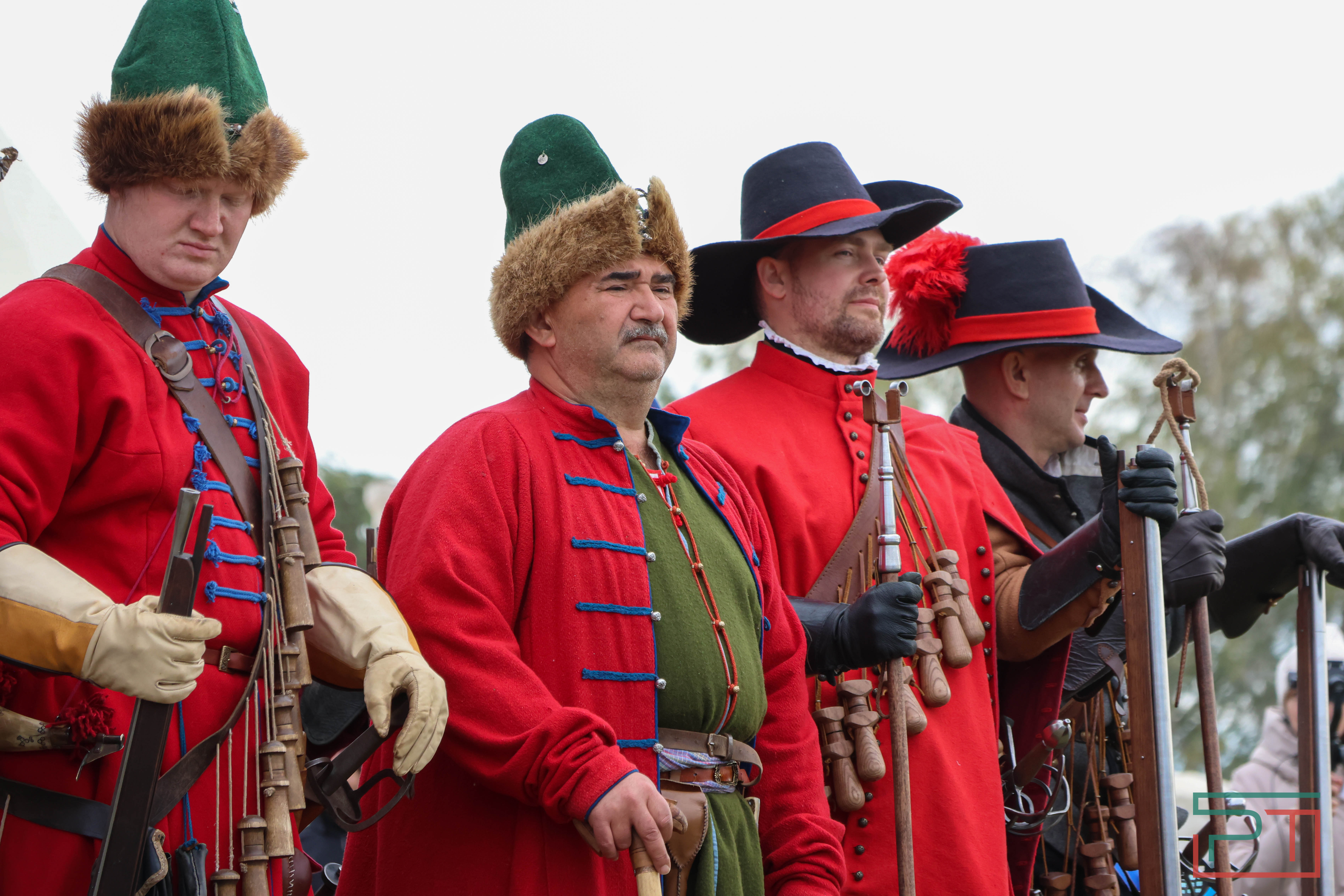 Постреляли из мушкета, погадали у шамана: в Болгаре прошел фестиваль «Путешествие в прошлое»