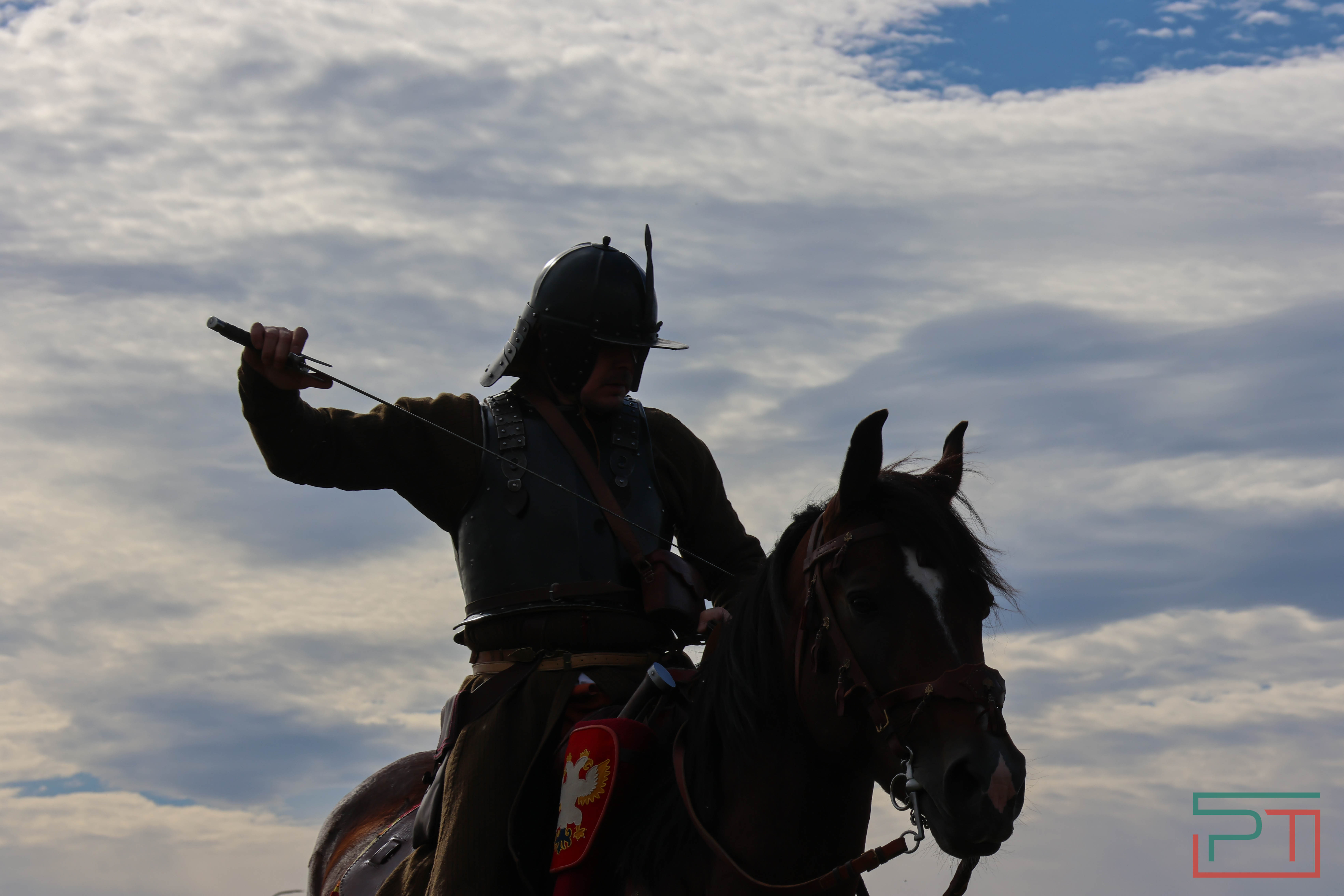 Постреляли из мушкета, погадали у шамана: в Болгаре прошел фестиваль «Путешествие в прошлое»