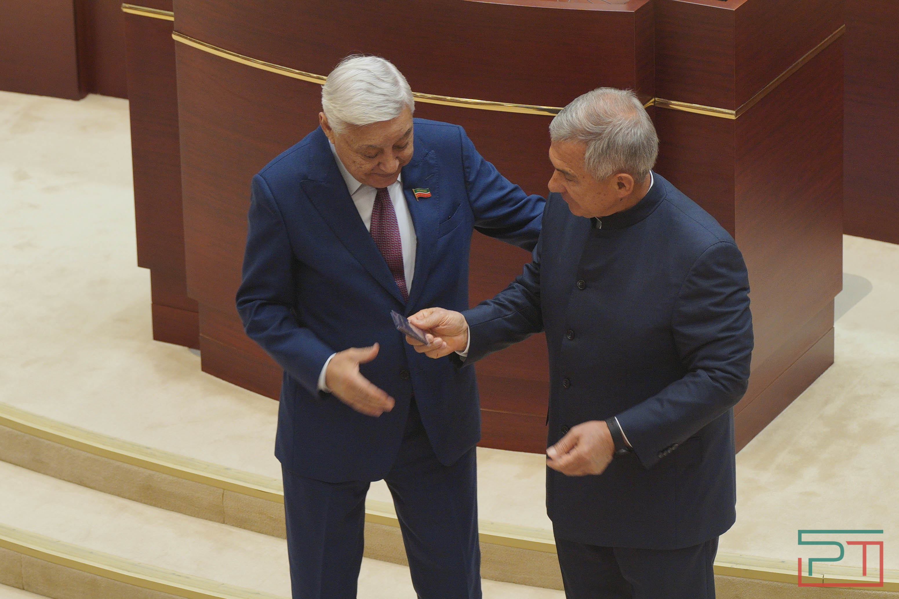 Обновили состав, сохранили костяк – седьмой созыв Госсовета избрал председателя и поделил портфели