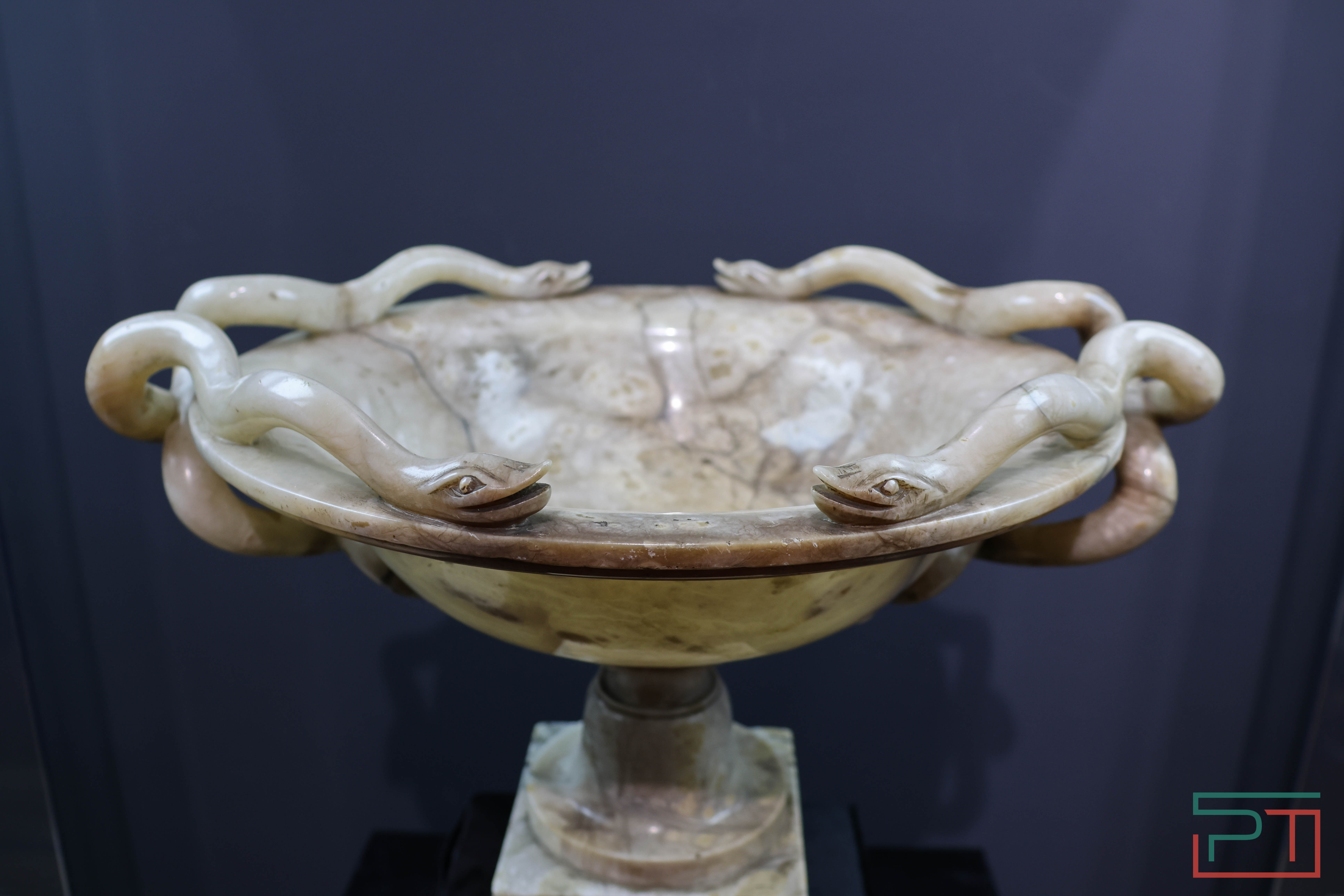 Выставка о китайской культуре открылась в Казани