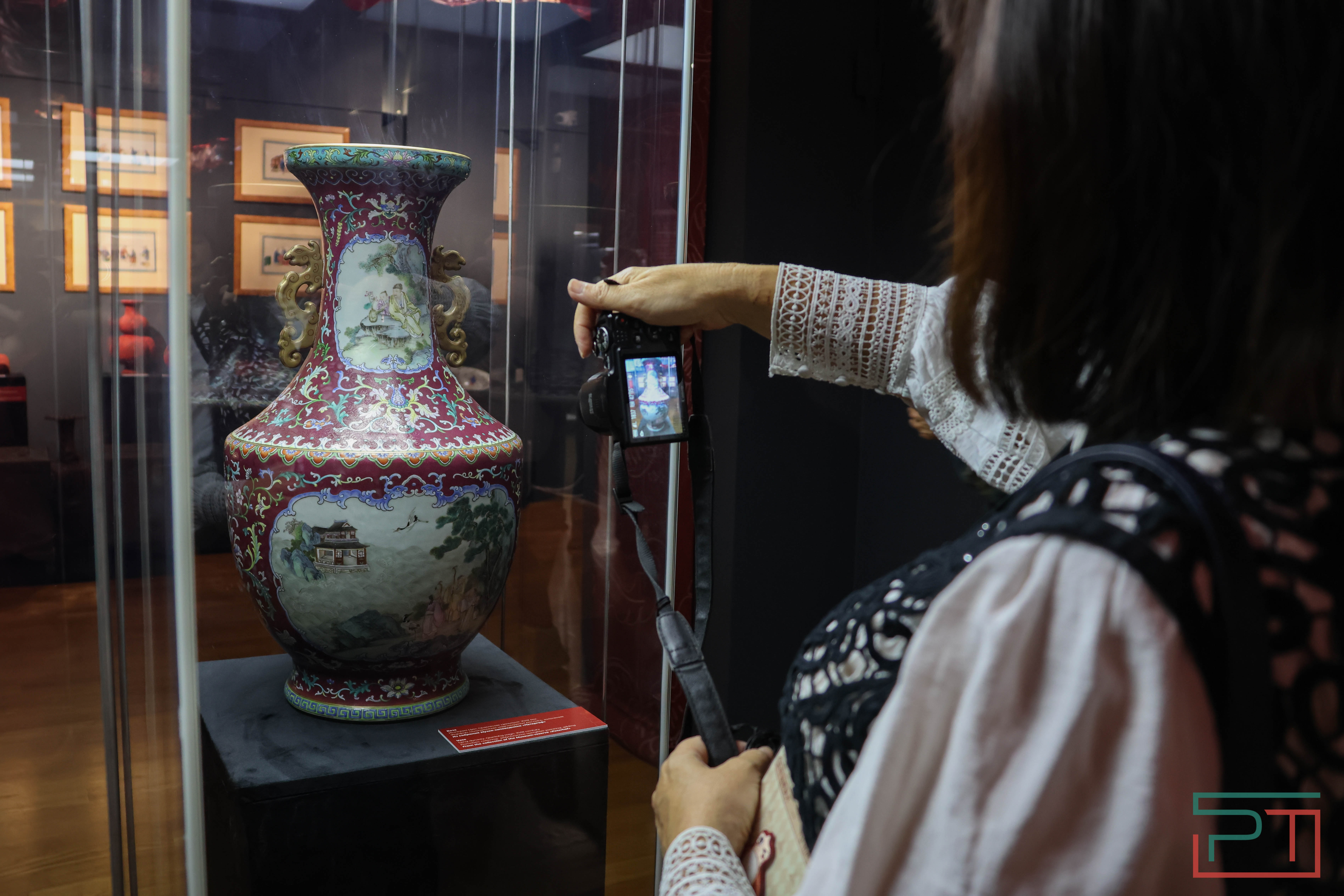 Выставка о китайской культуре открылась в Казани