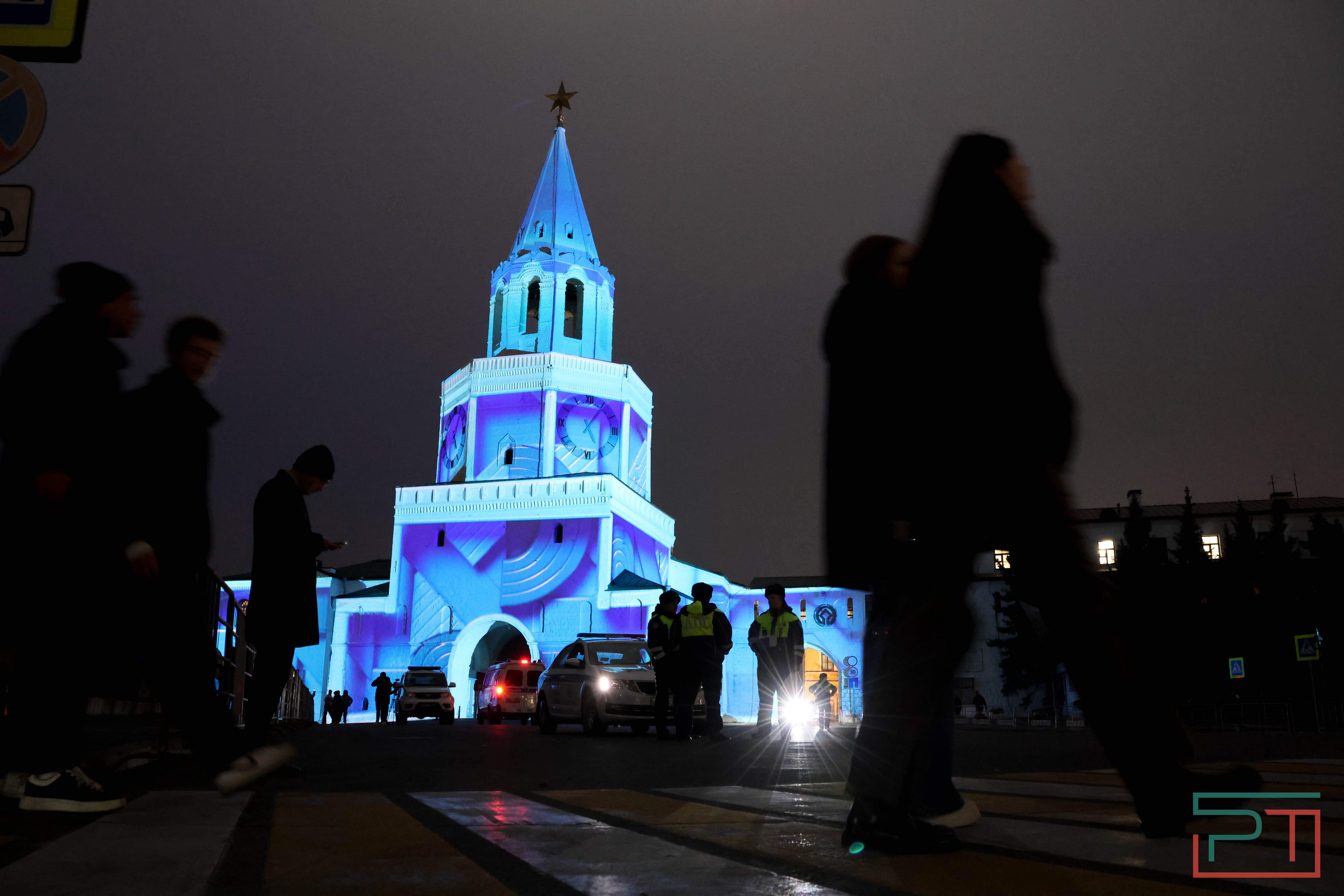 Световое шоу на стенах Казанского Кремля