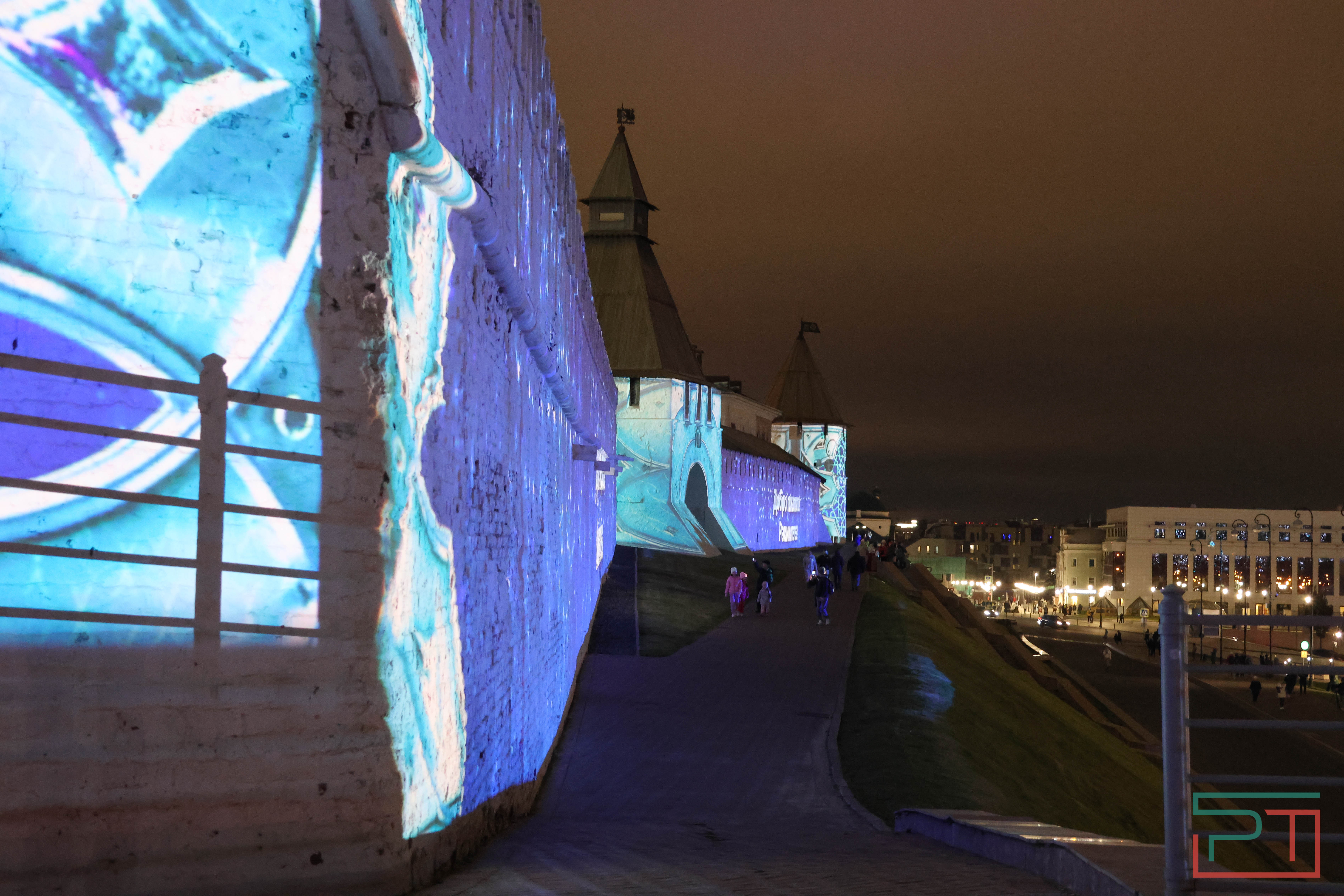 Световое шоу на стенах Казанского Кремля