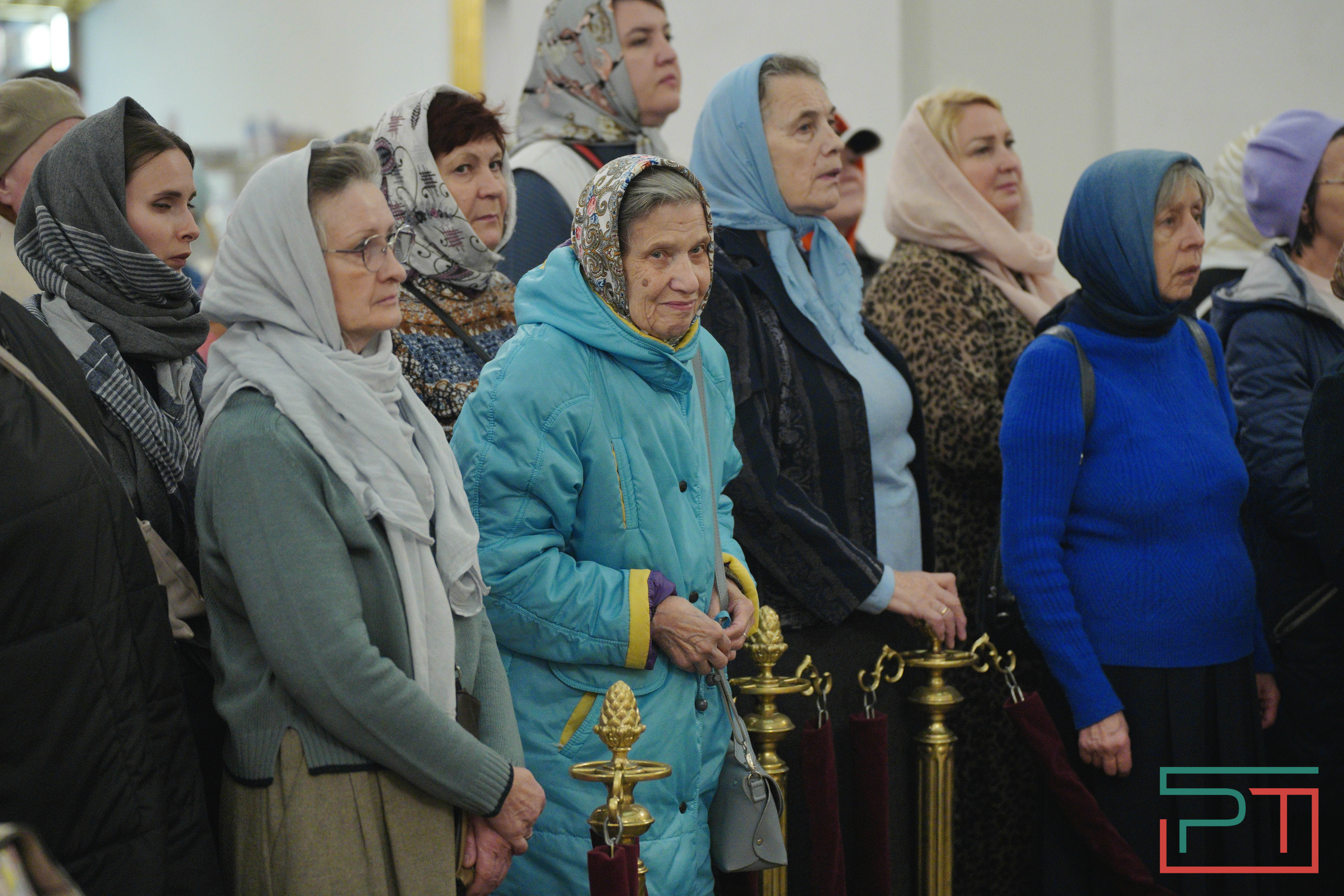 В Казанский собор доставили Седмиезерную икону