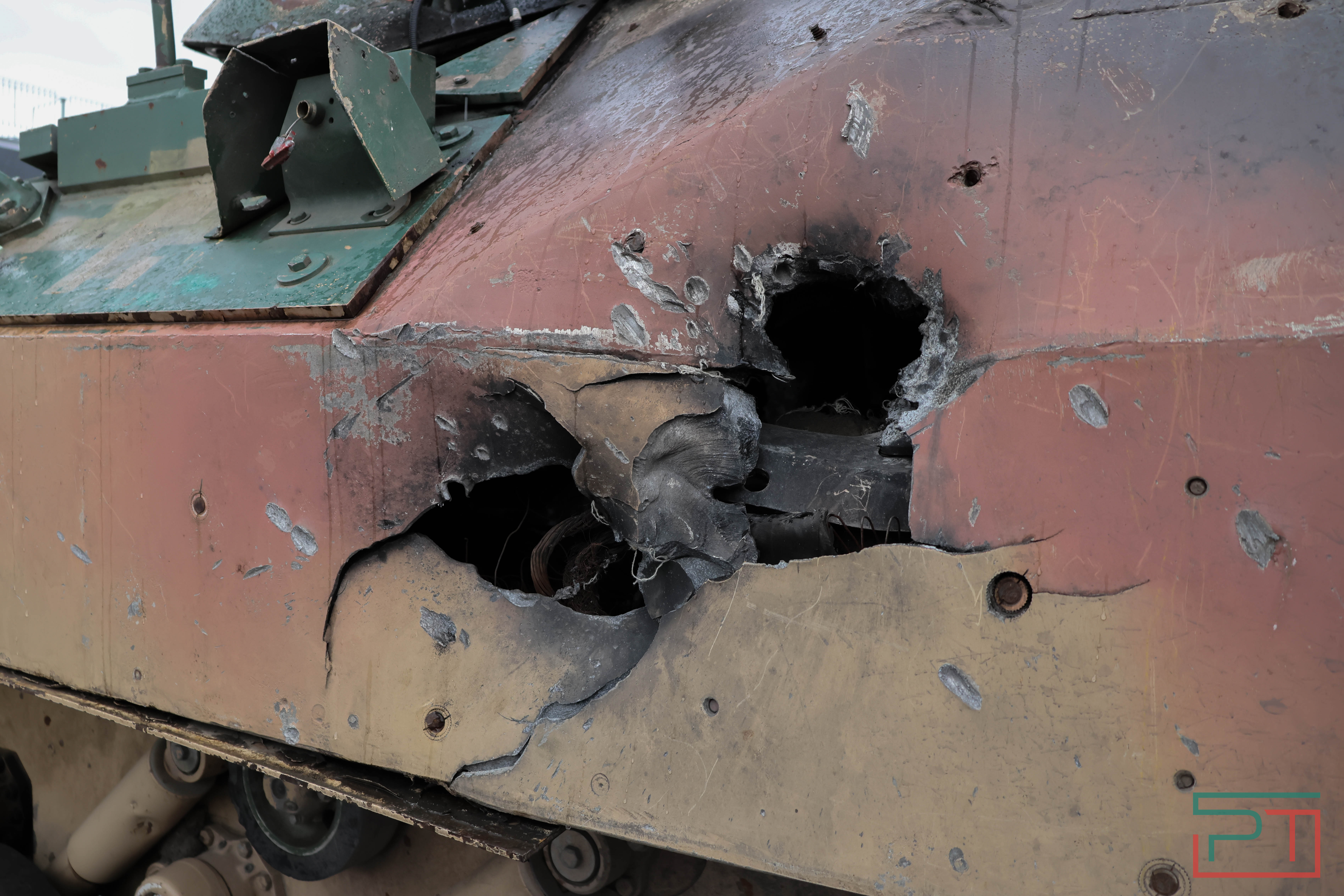 Выставка трофейной техники НАТО