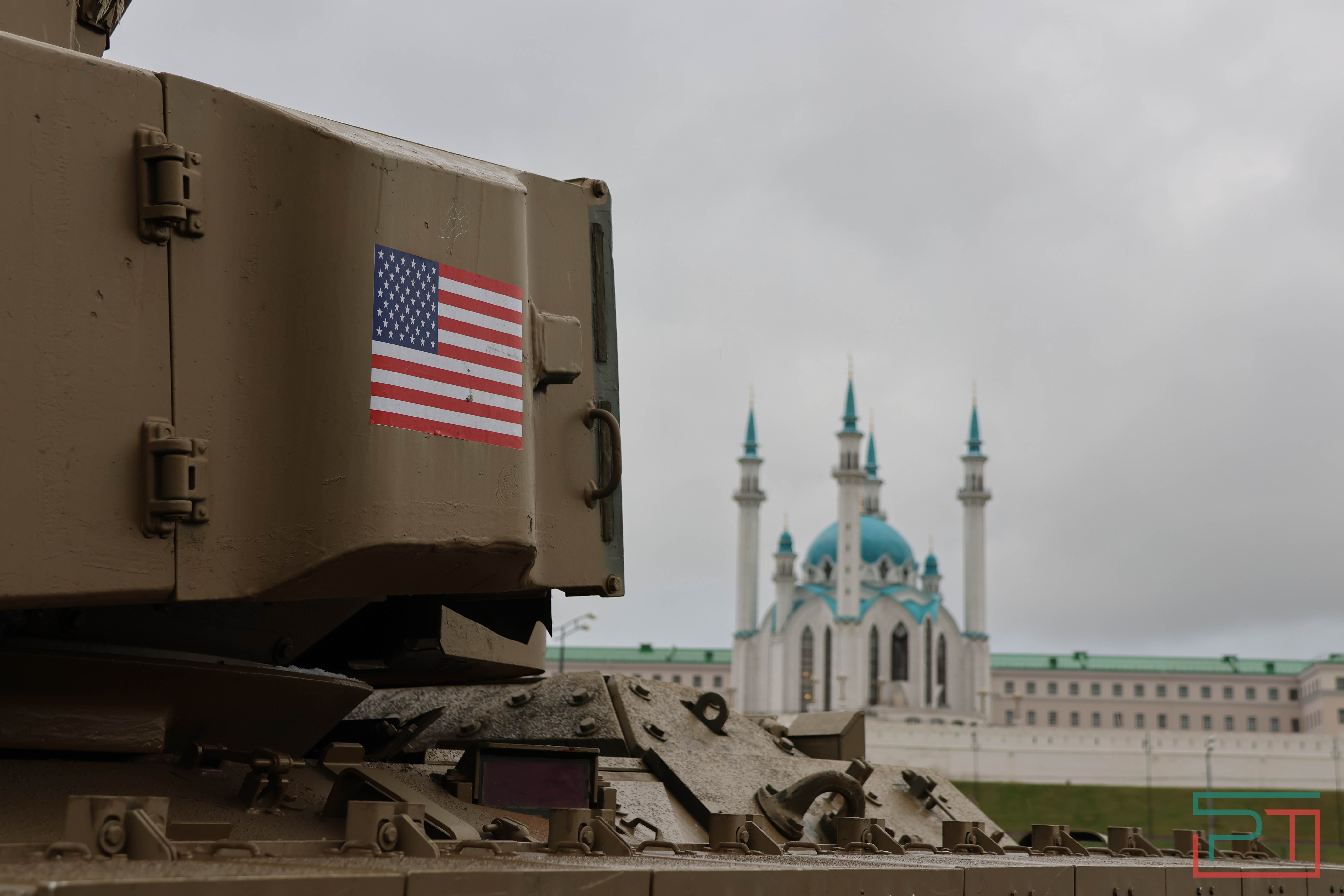 Выставка трофейной техники НАТО