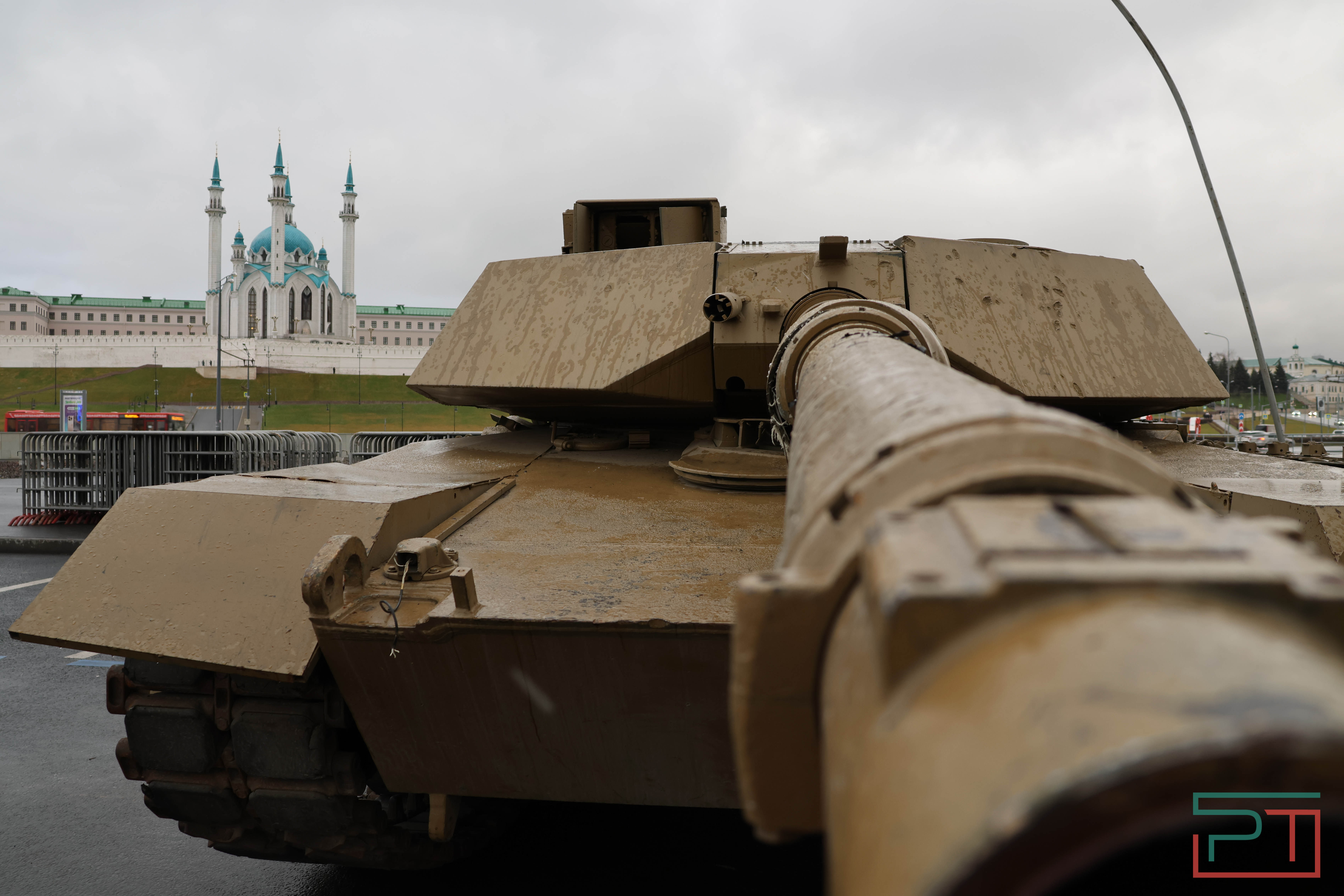 Выставка трофейной техники НАТО