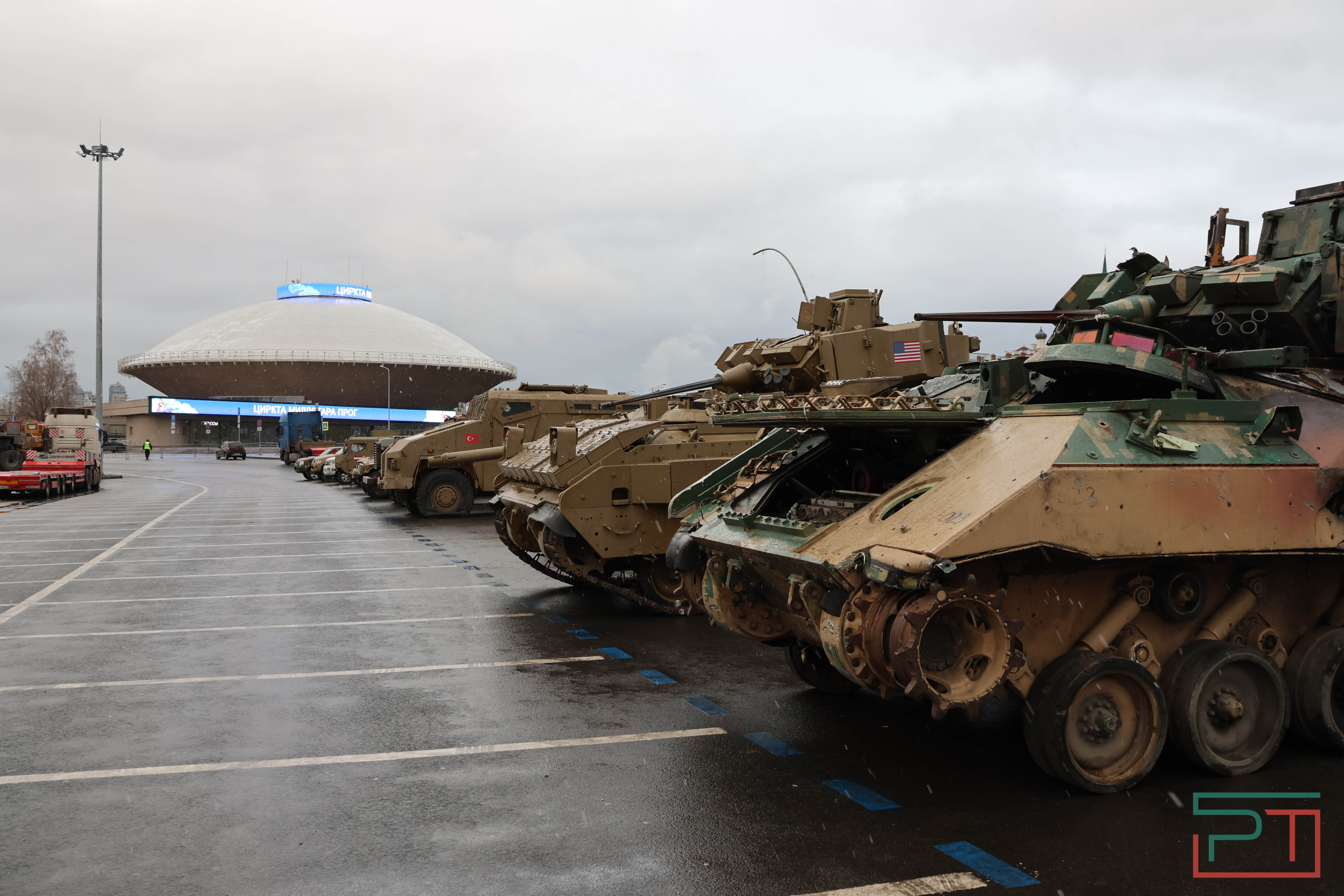 Выставка трофейной техники НАТО