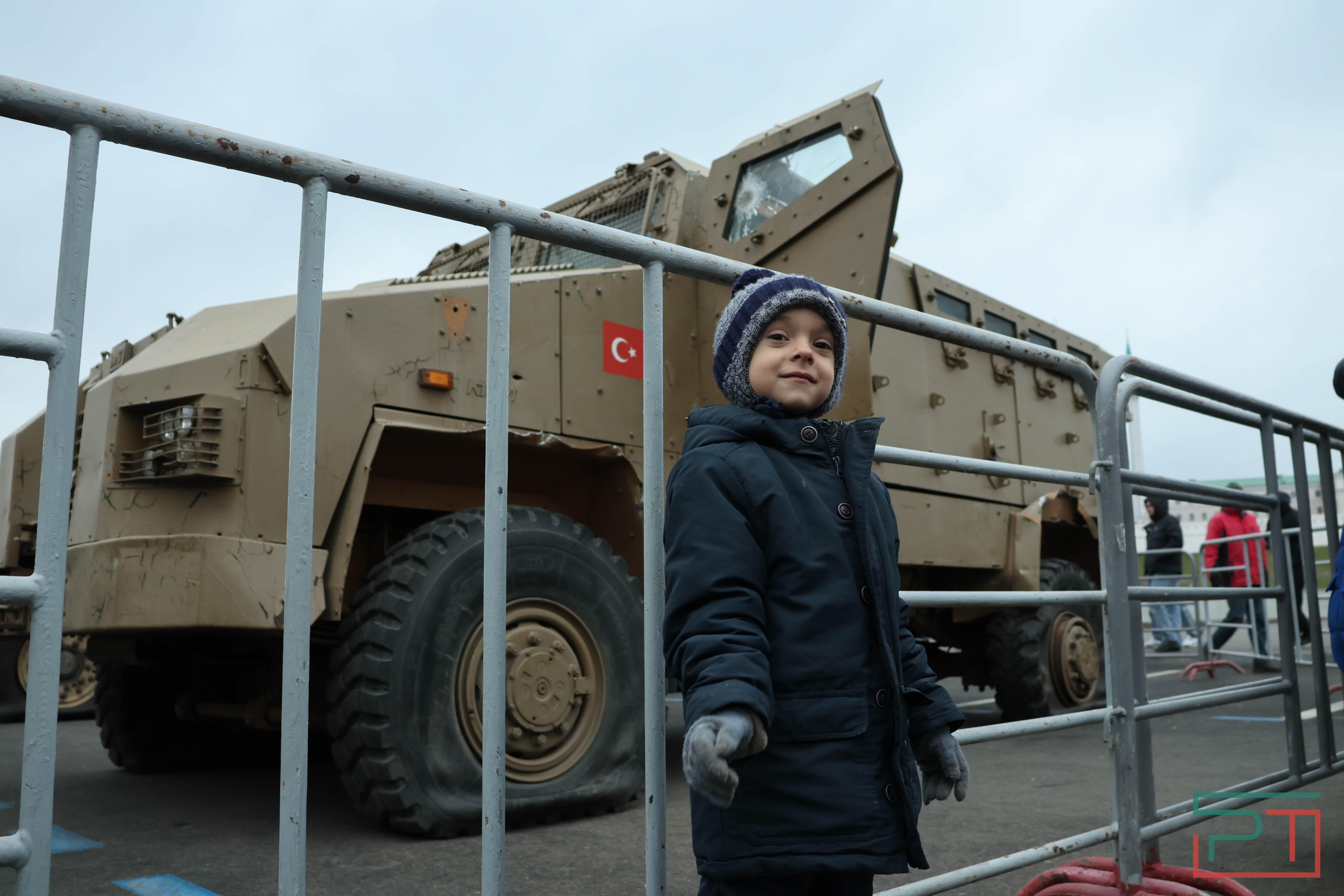 Abrams, Marder, Bradley: под стенами Казанского Кремля открылась выставка трофейной техники