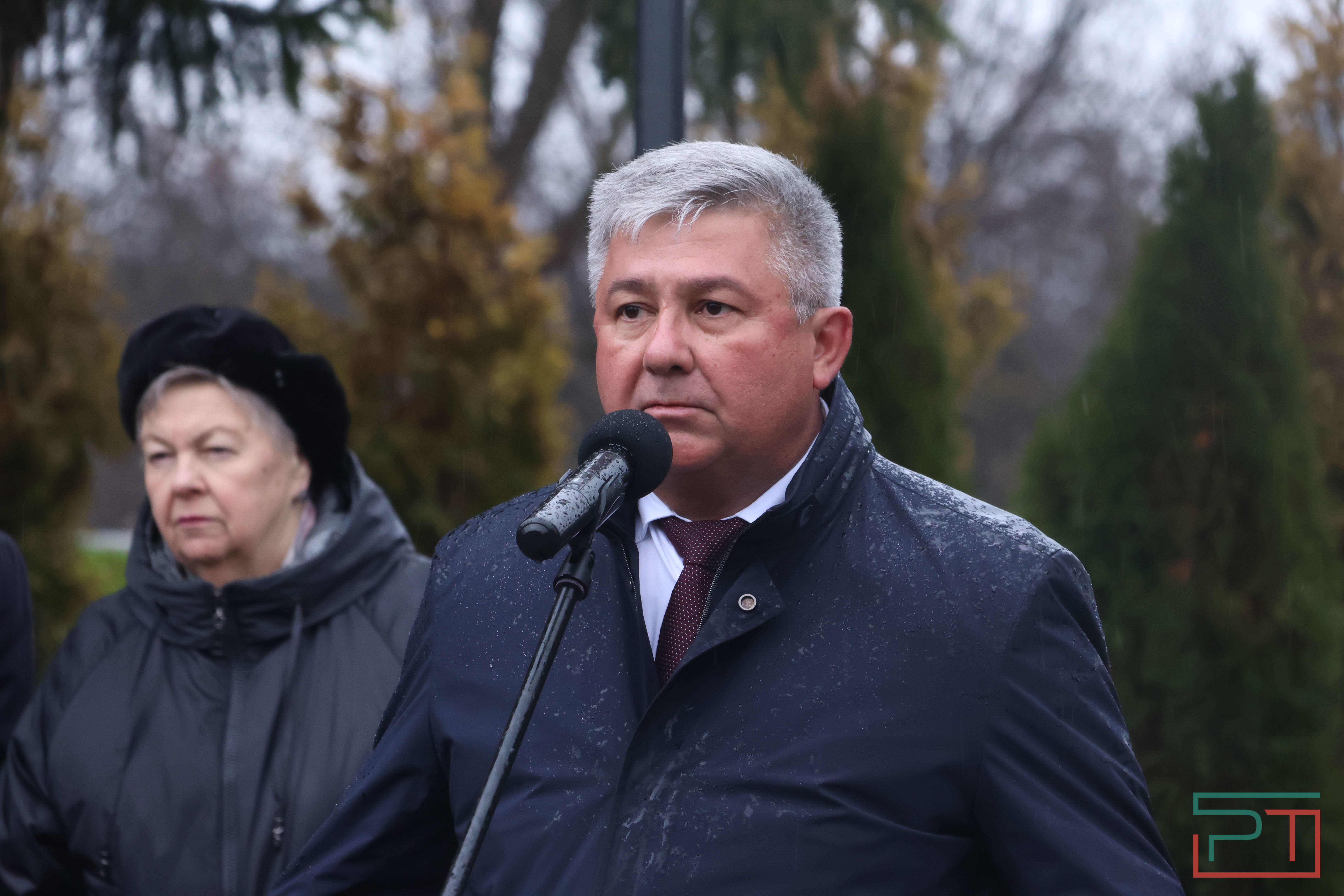 Открытие бюста Ганиева