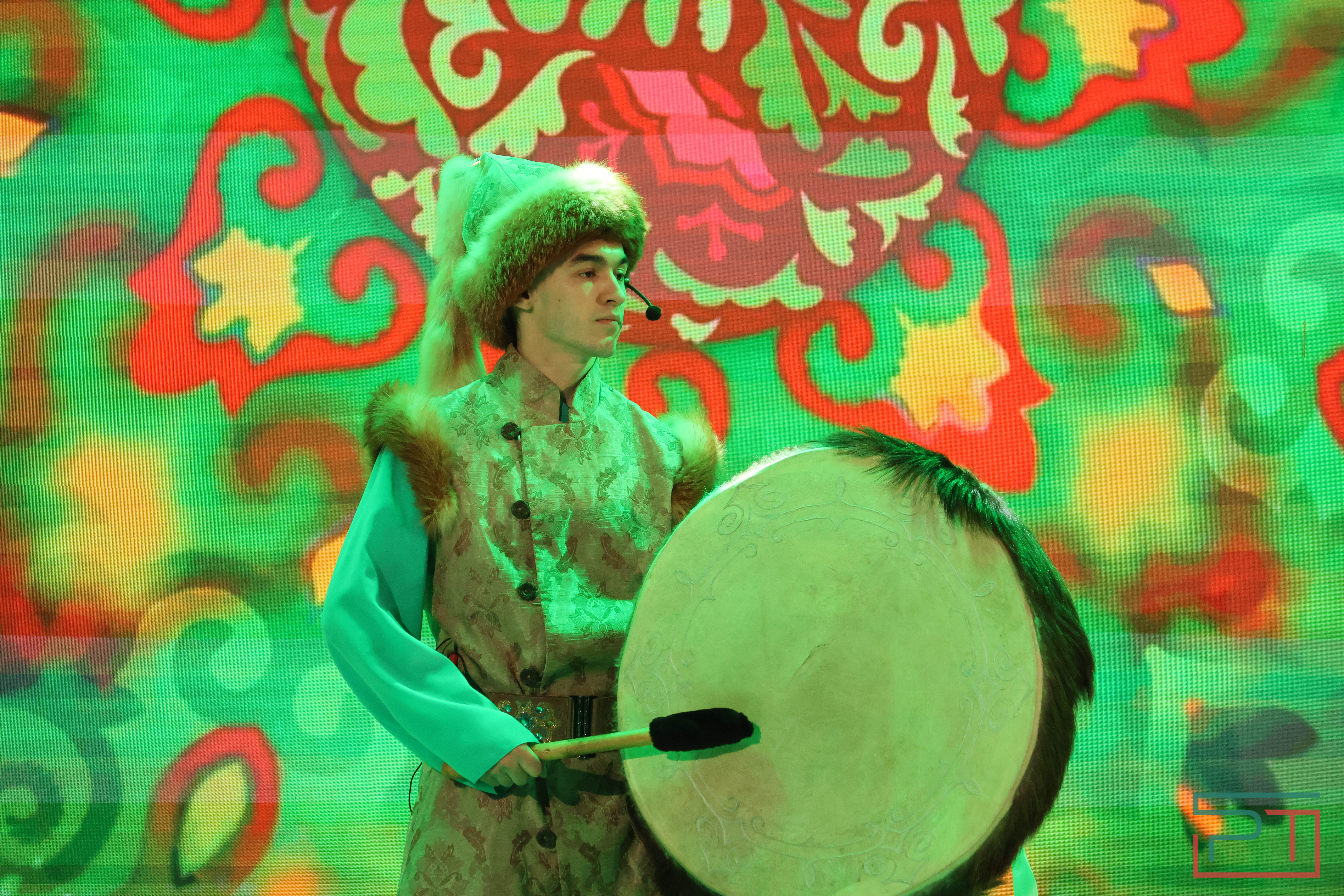 Награждение лучших воспитателей несовершеннолетних