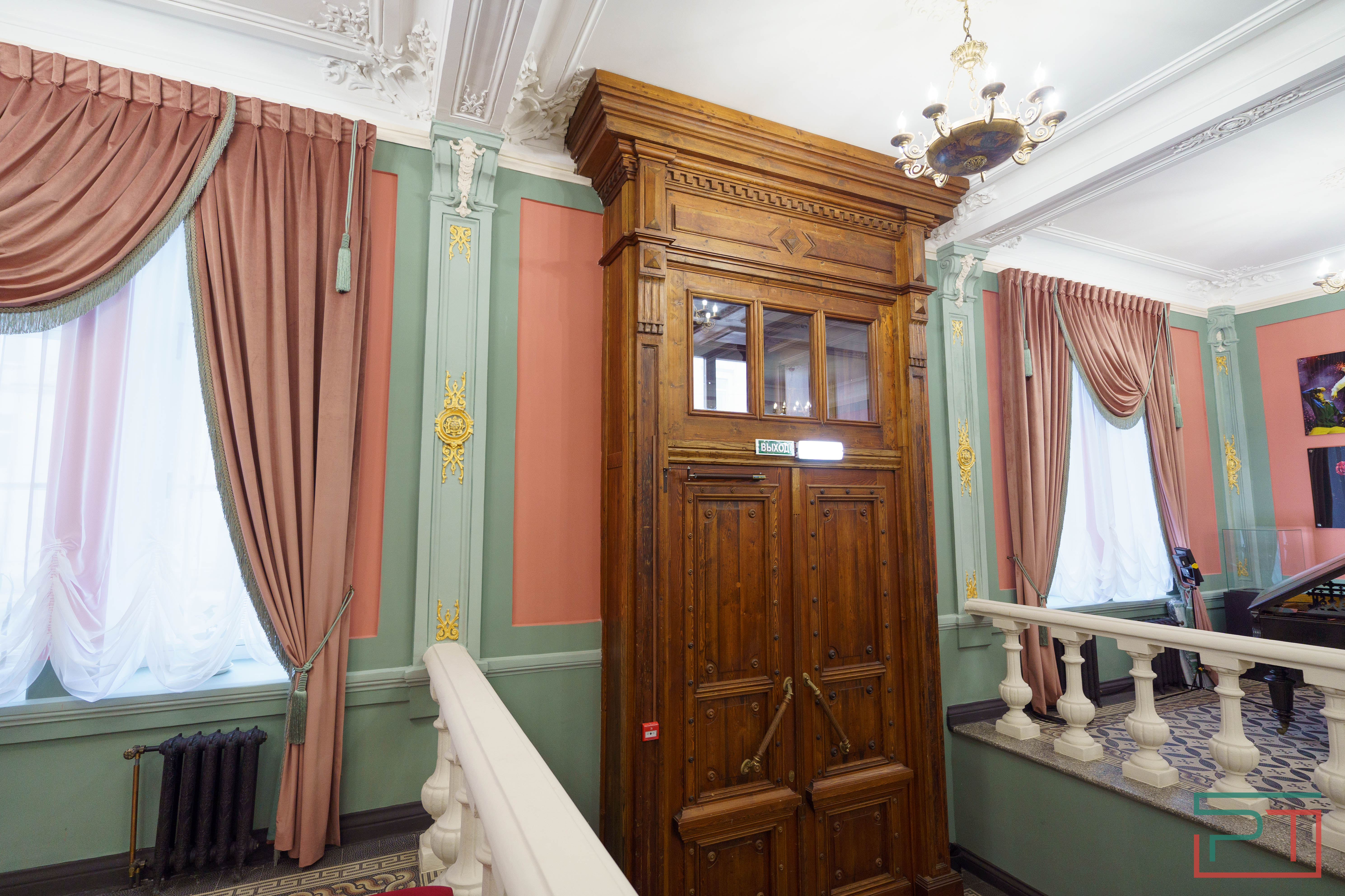 Пресс-тур по зданию Алафузовского театра