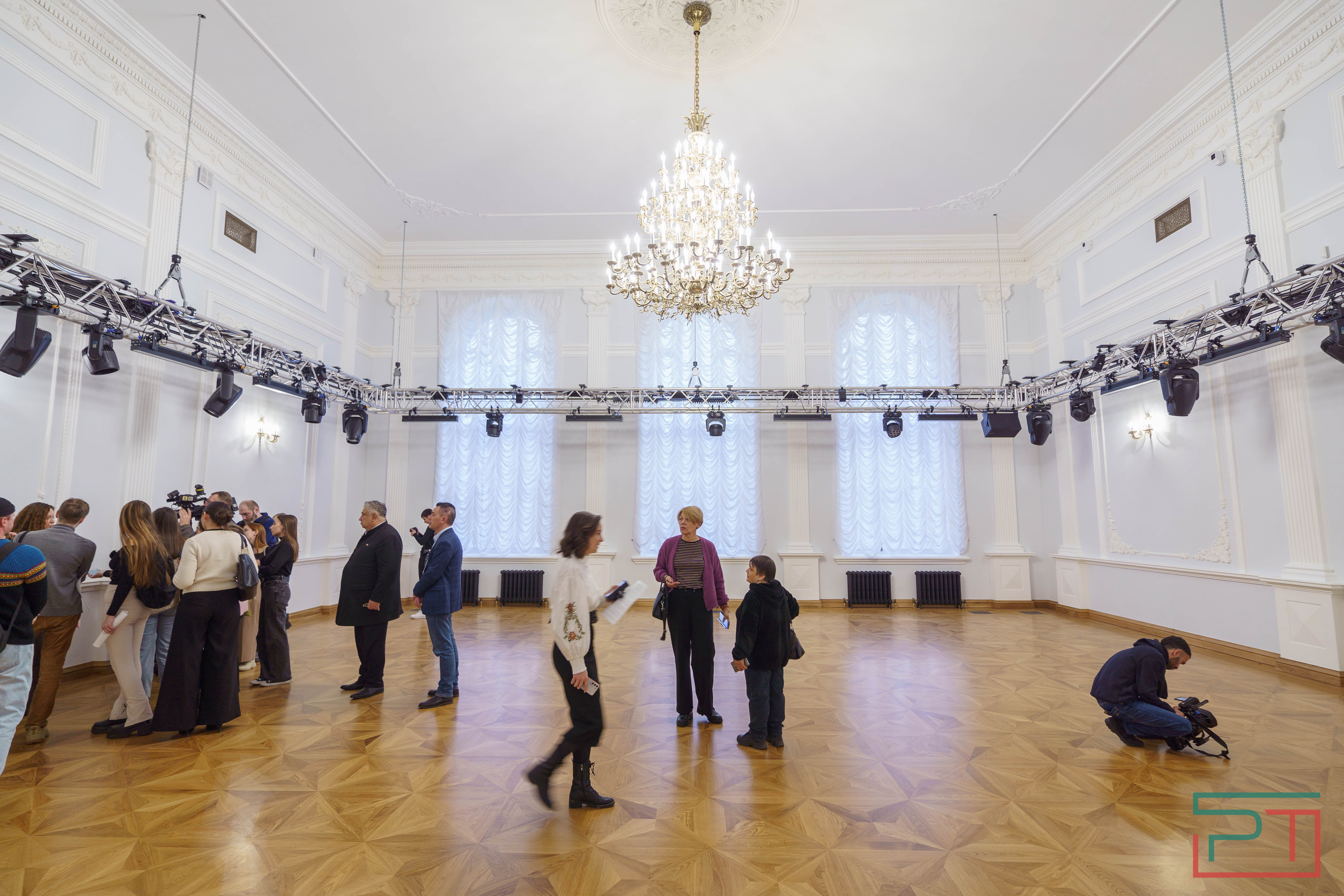 Пресс-тур по зданию Алафузовского театра